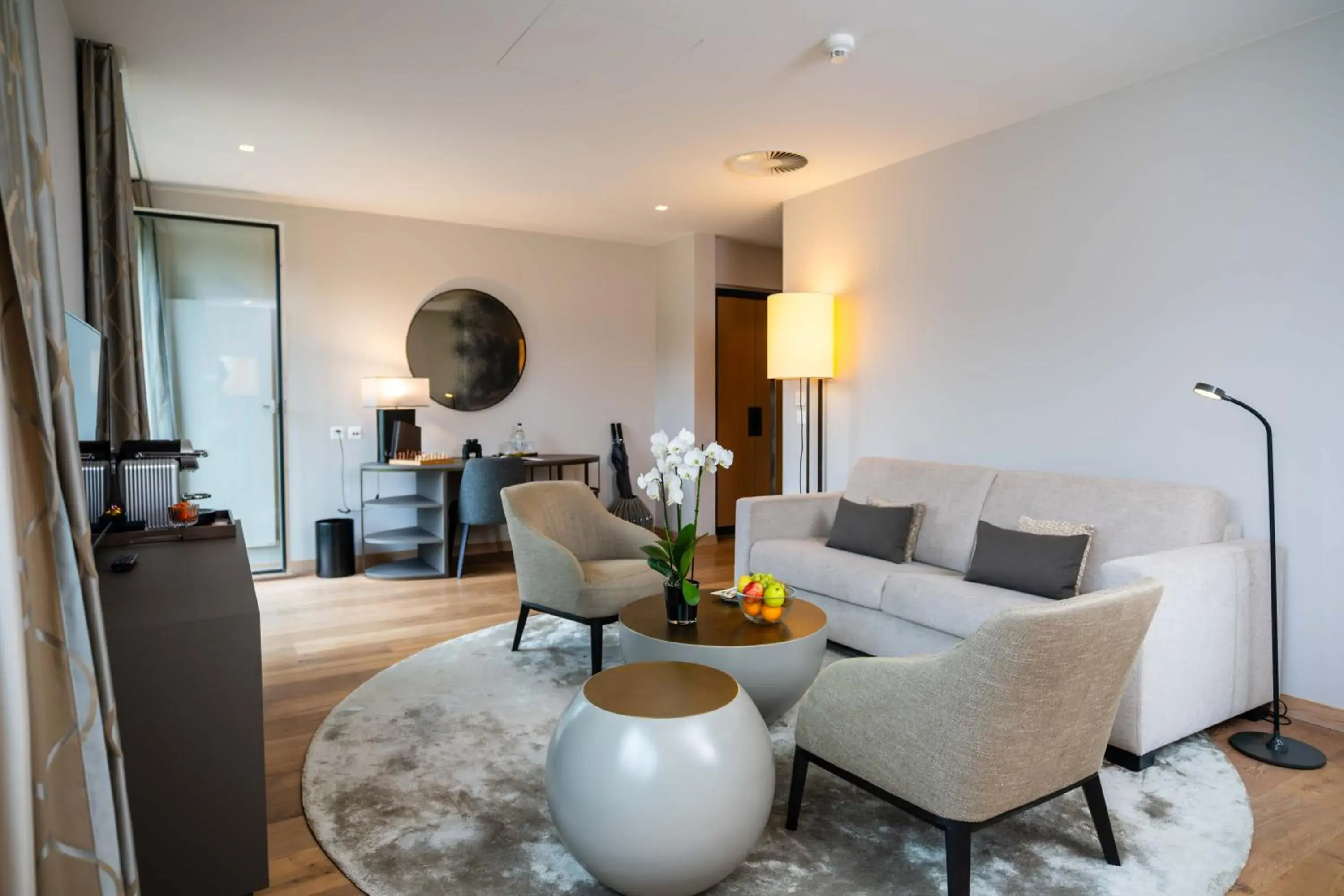 Living room in Hotel Seepark Thun Living room in Hotel Seepark Thun