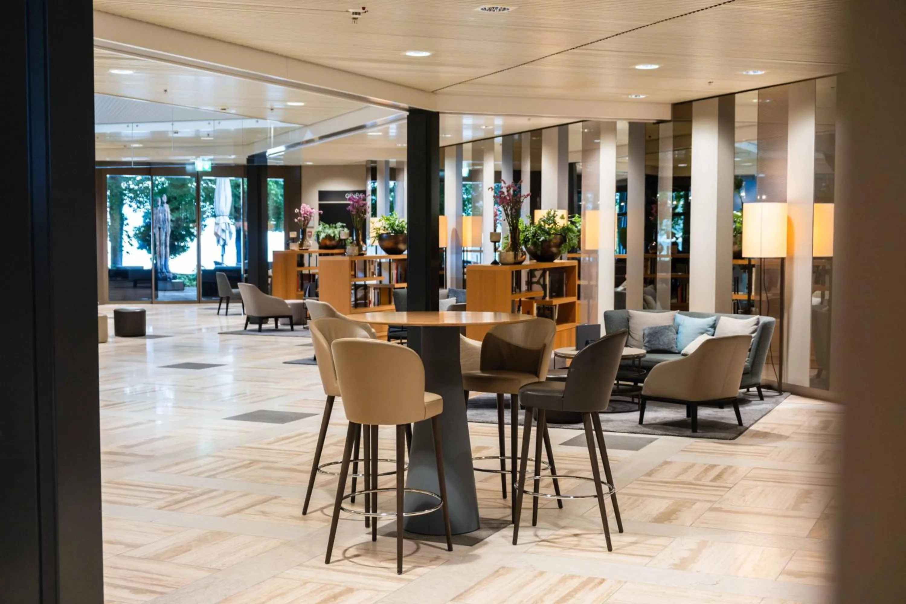 Lobby or reception in Hotel Seepark Thun