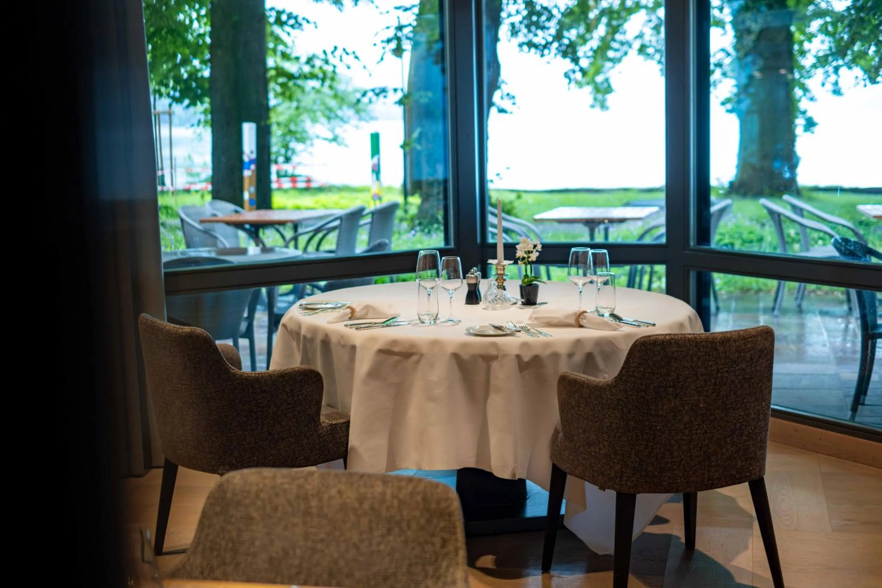 Restaurant/places to eat in Hotel Seepark Thun