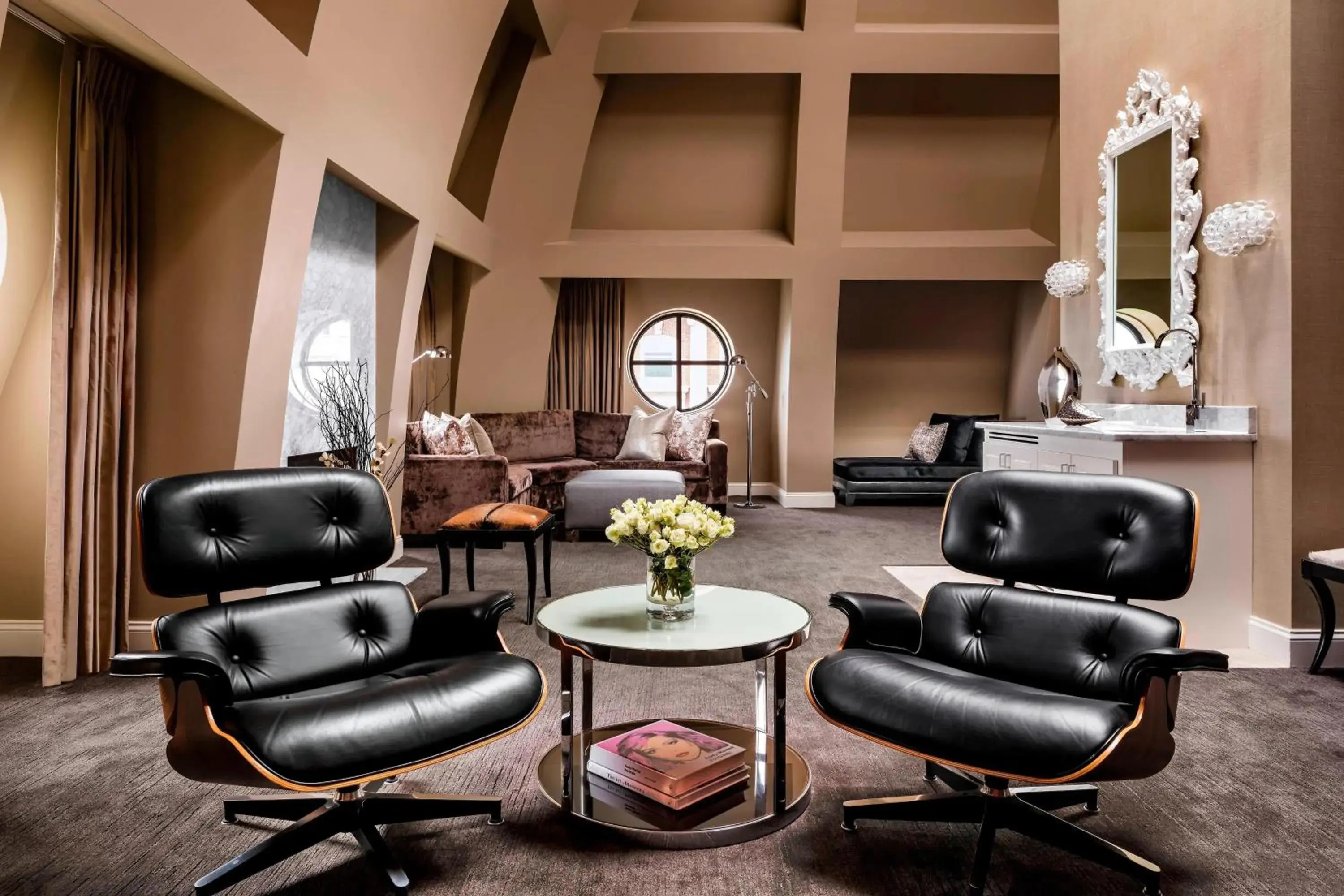 Bedroom in The Blackstone, Autograph Collection Bedroom in The Blackstone, Autograph Collection