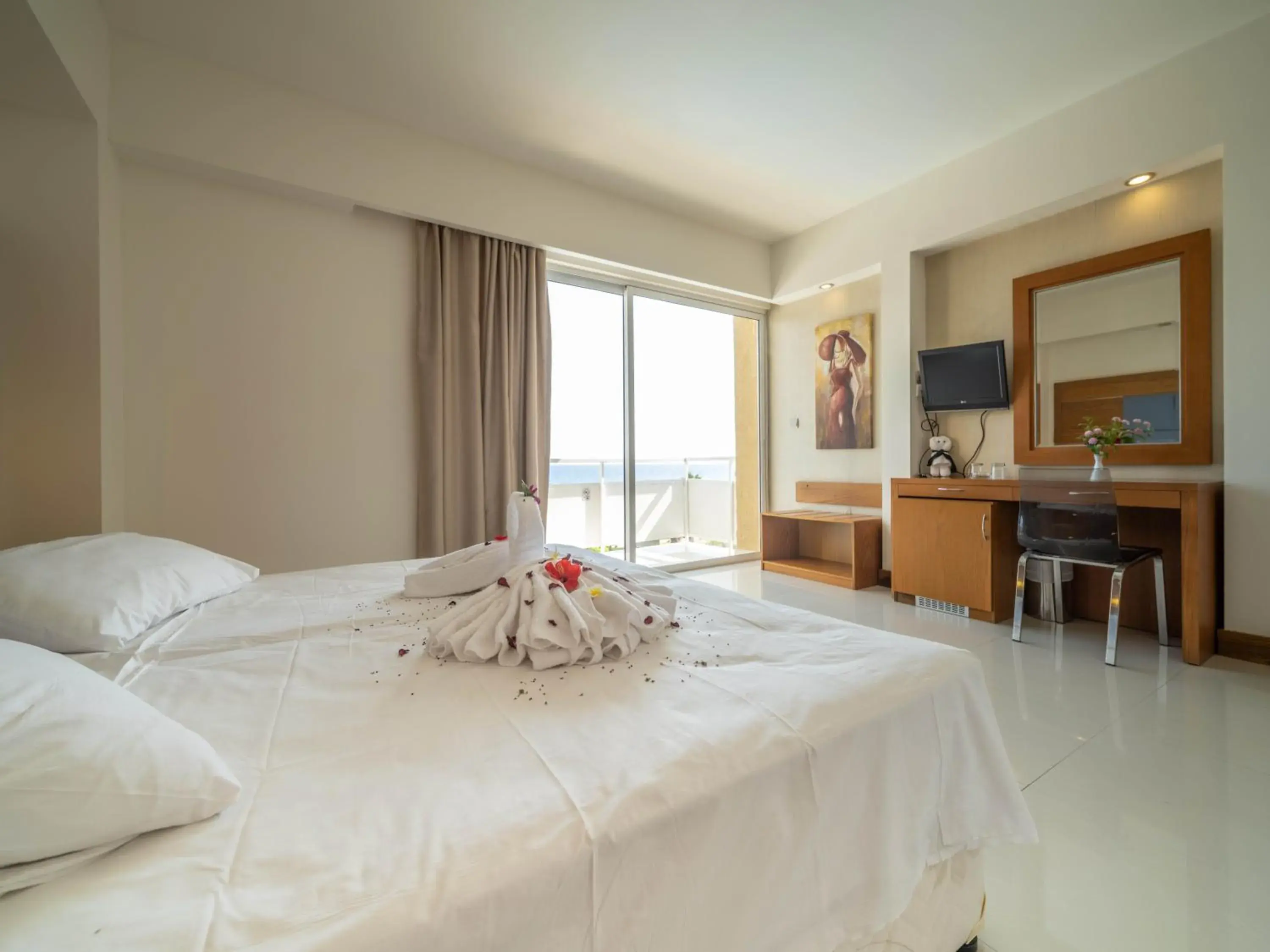 Bed in Sunshine Rhodes Bed in Sunshine Rhodes