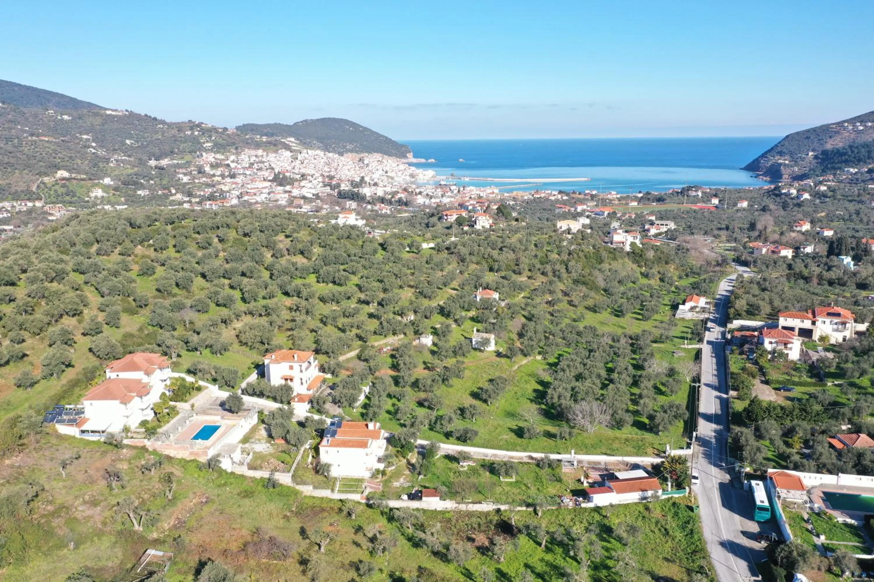 Natural landscape in Liofoto