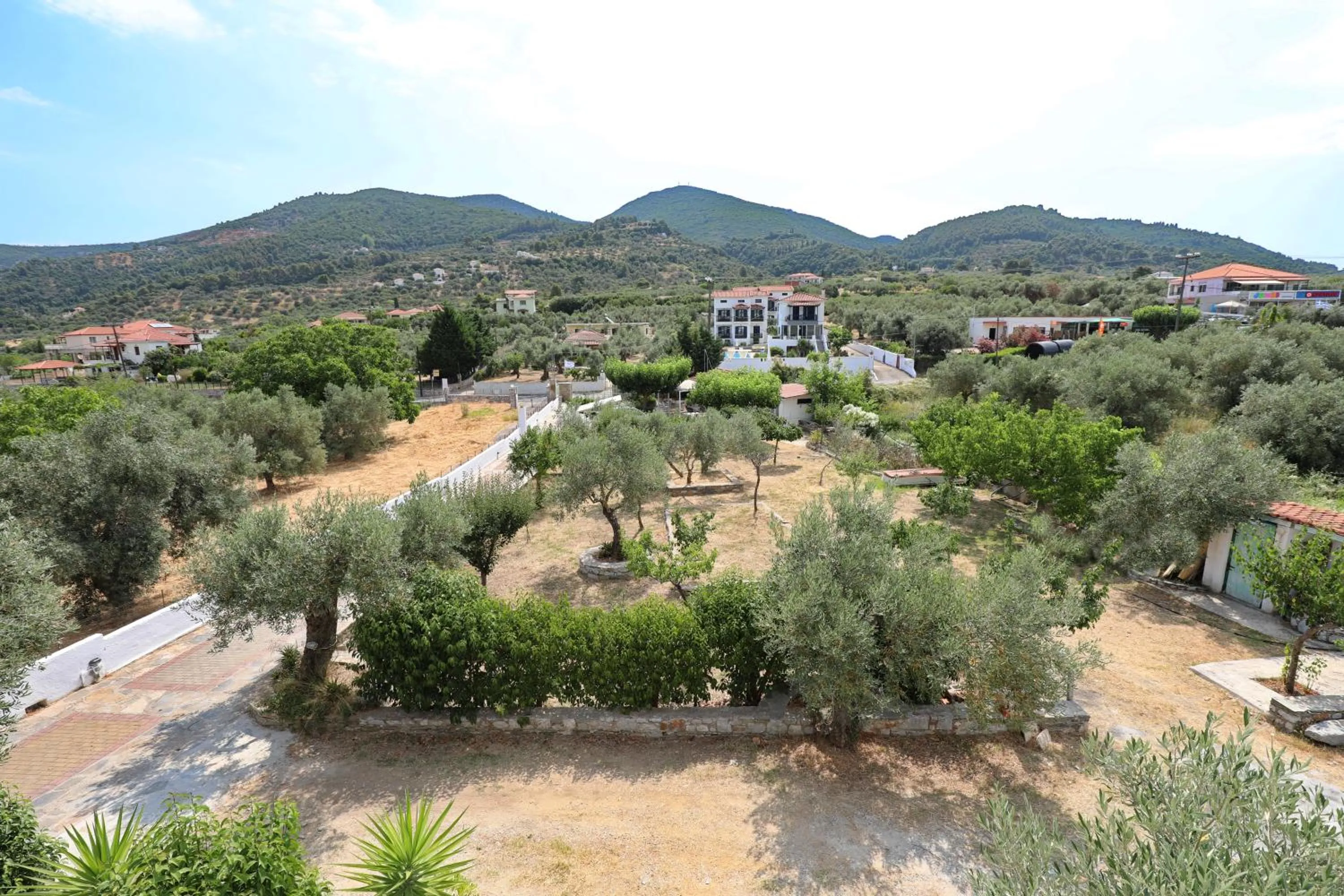 Natural landscape in Liofoto