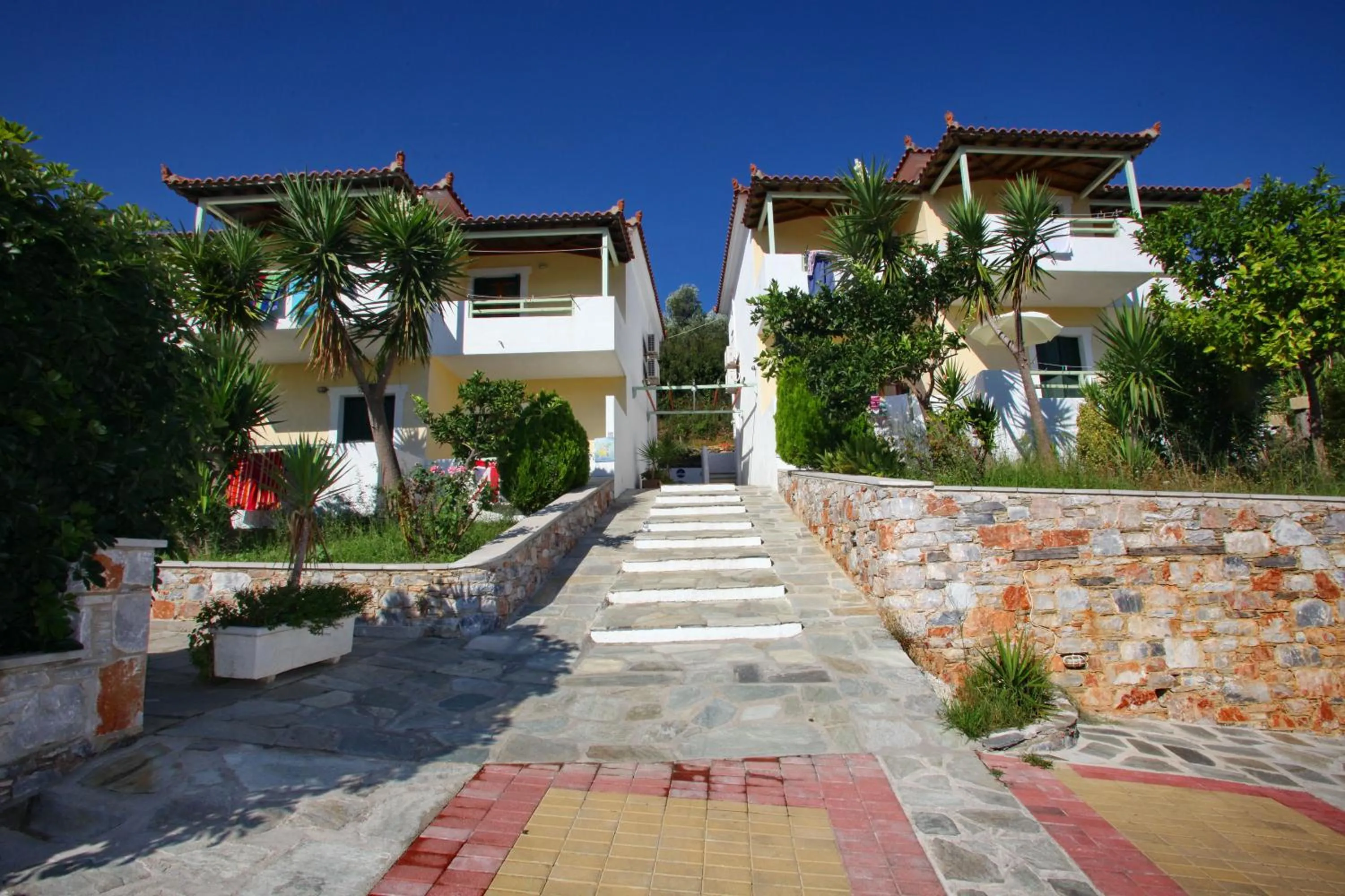 Property building in Liofoto