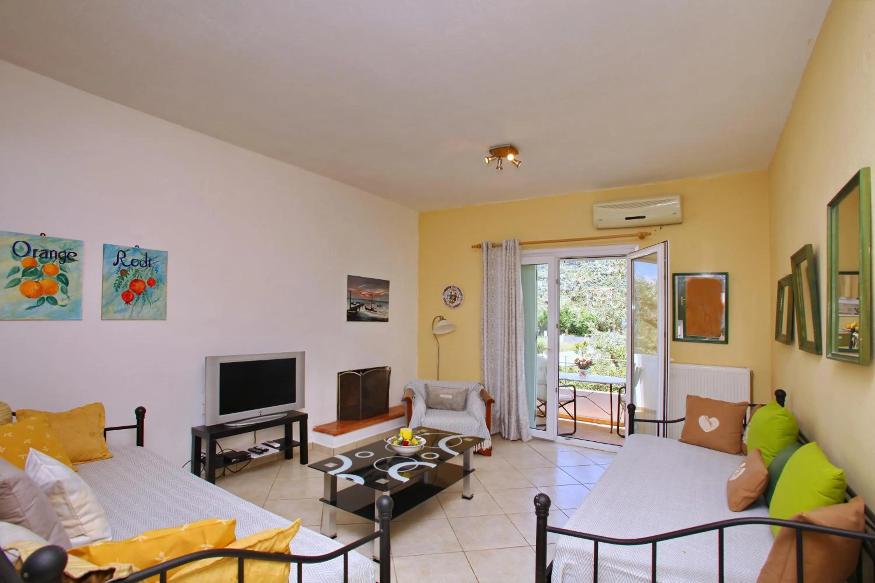 Living room in Liofoto