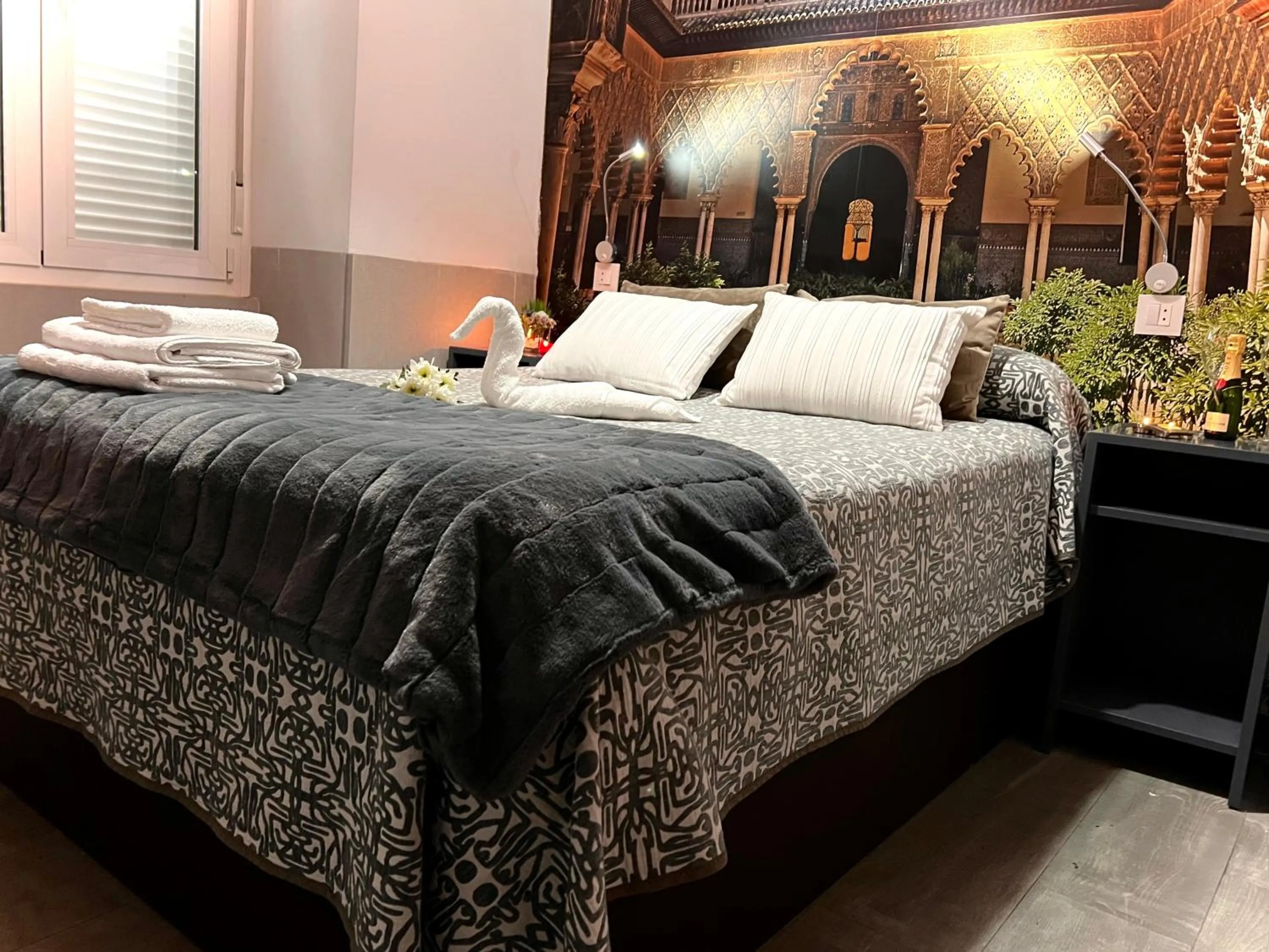 Bedroom, Bed in Hostal Paco´s