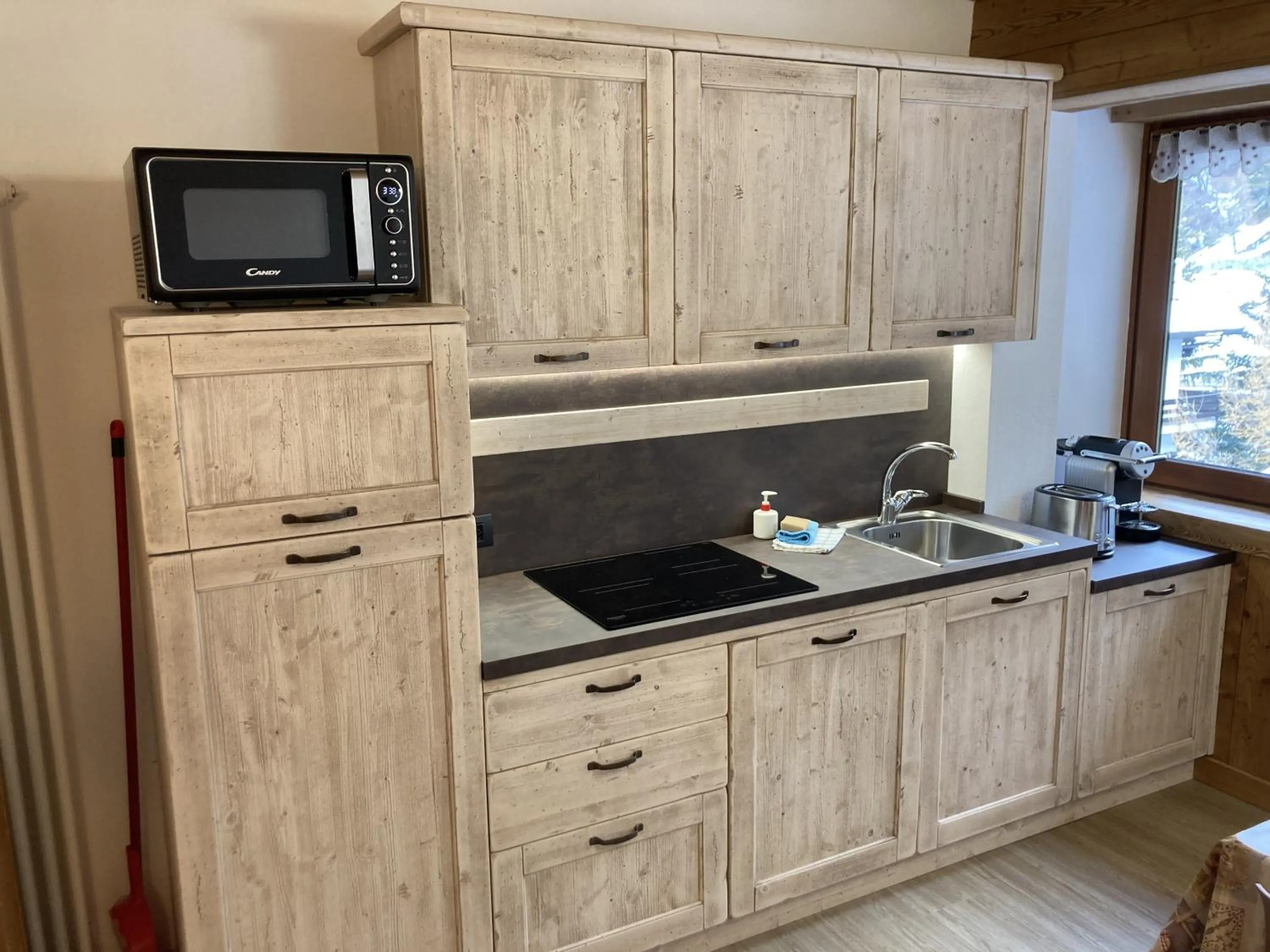 Kitchen or kitchenette in Résidence Château Royal