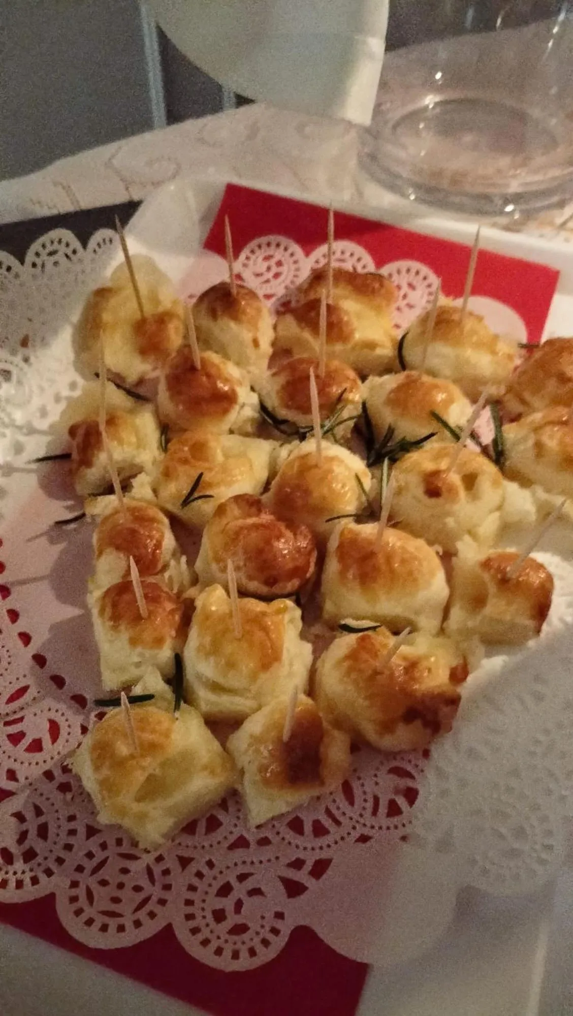 Food and drinks in HOTEL Villa Lilla