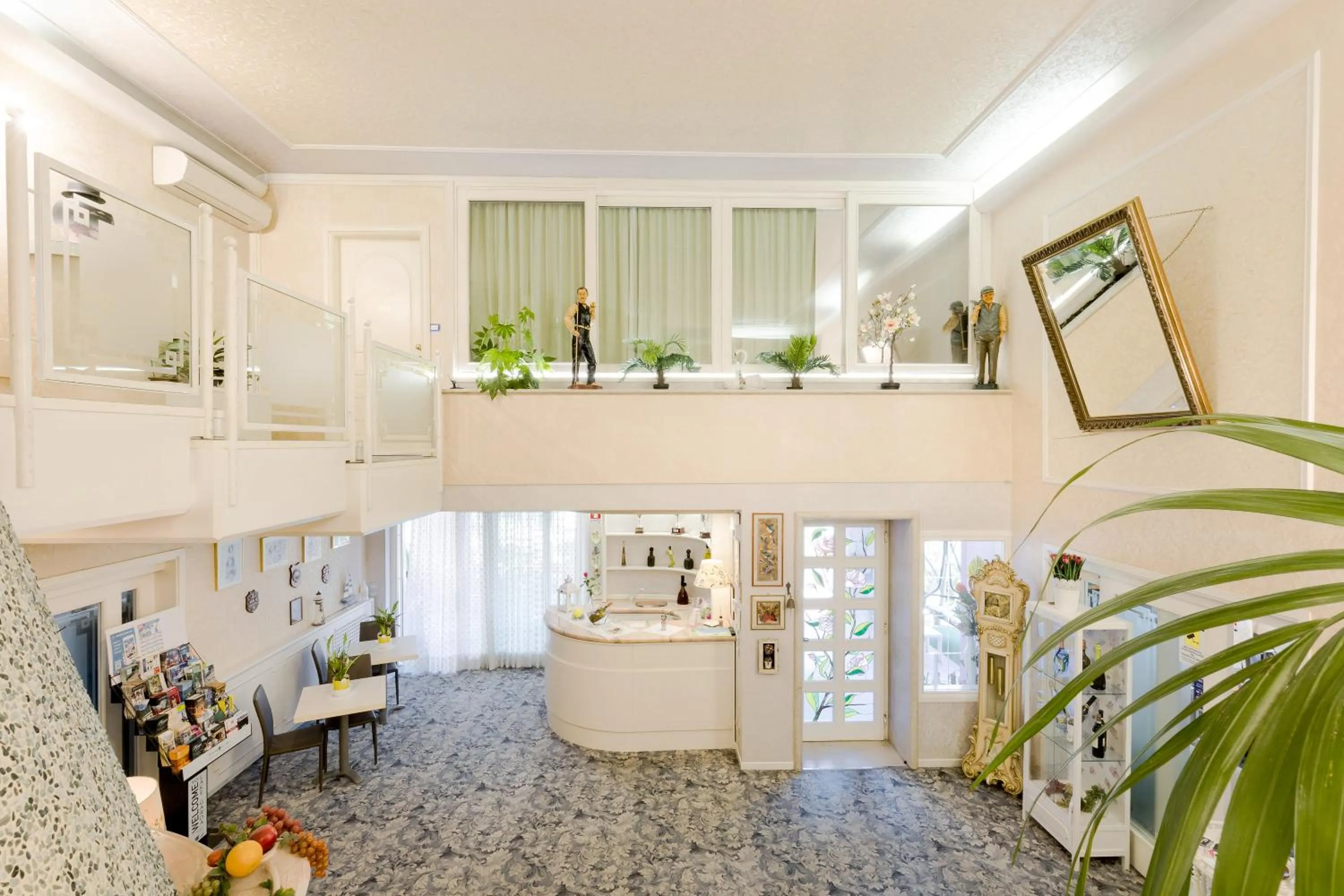 Lobby or reception in HOTEL Villa Lilla