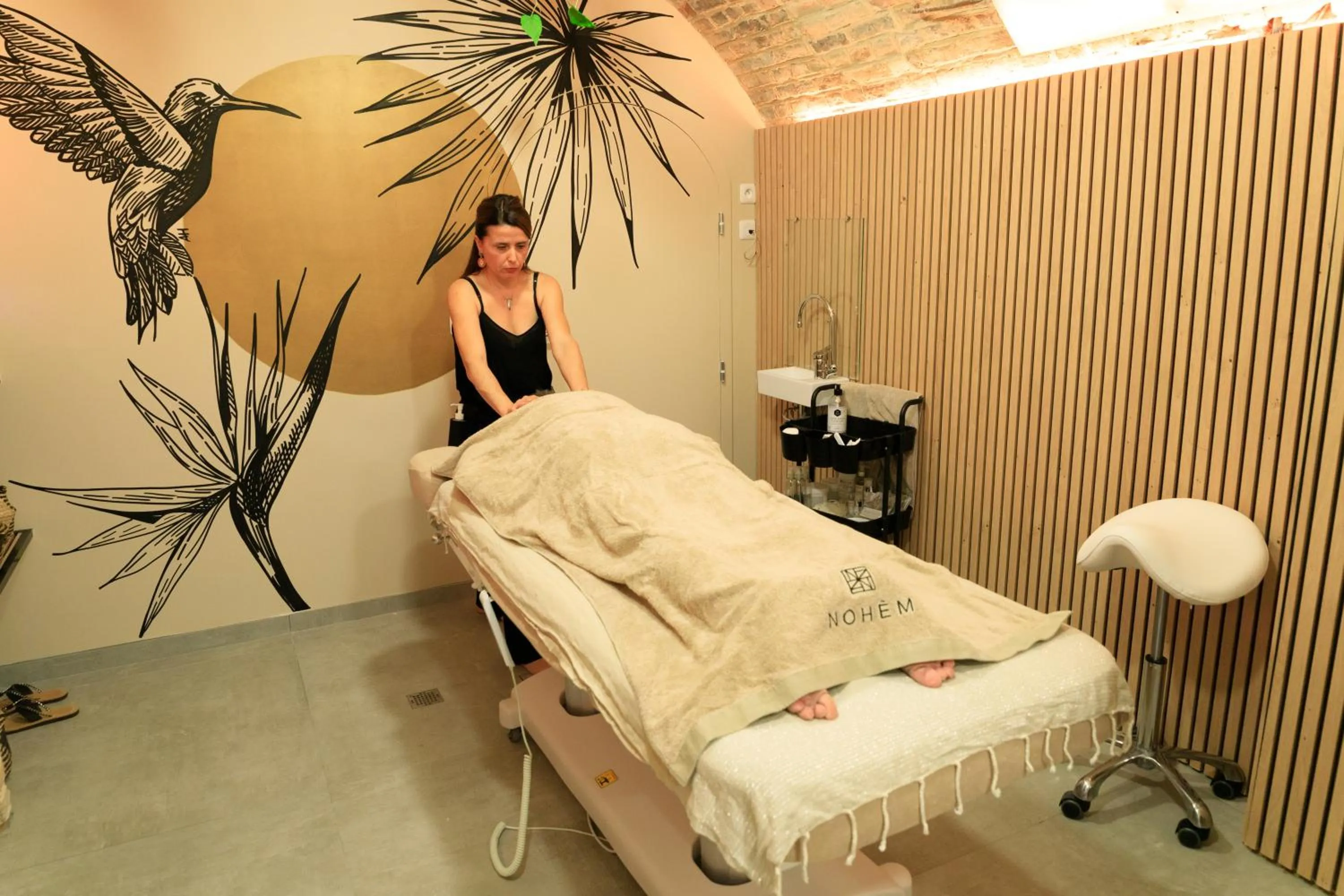 Massage in Une maison en ville Hypercentre - Spa