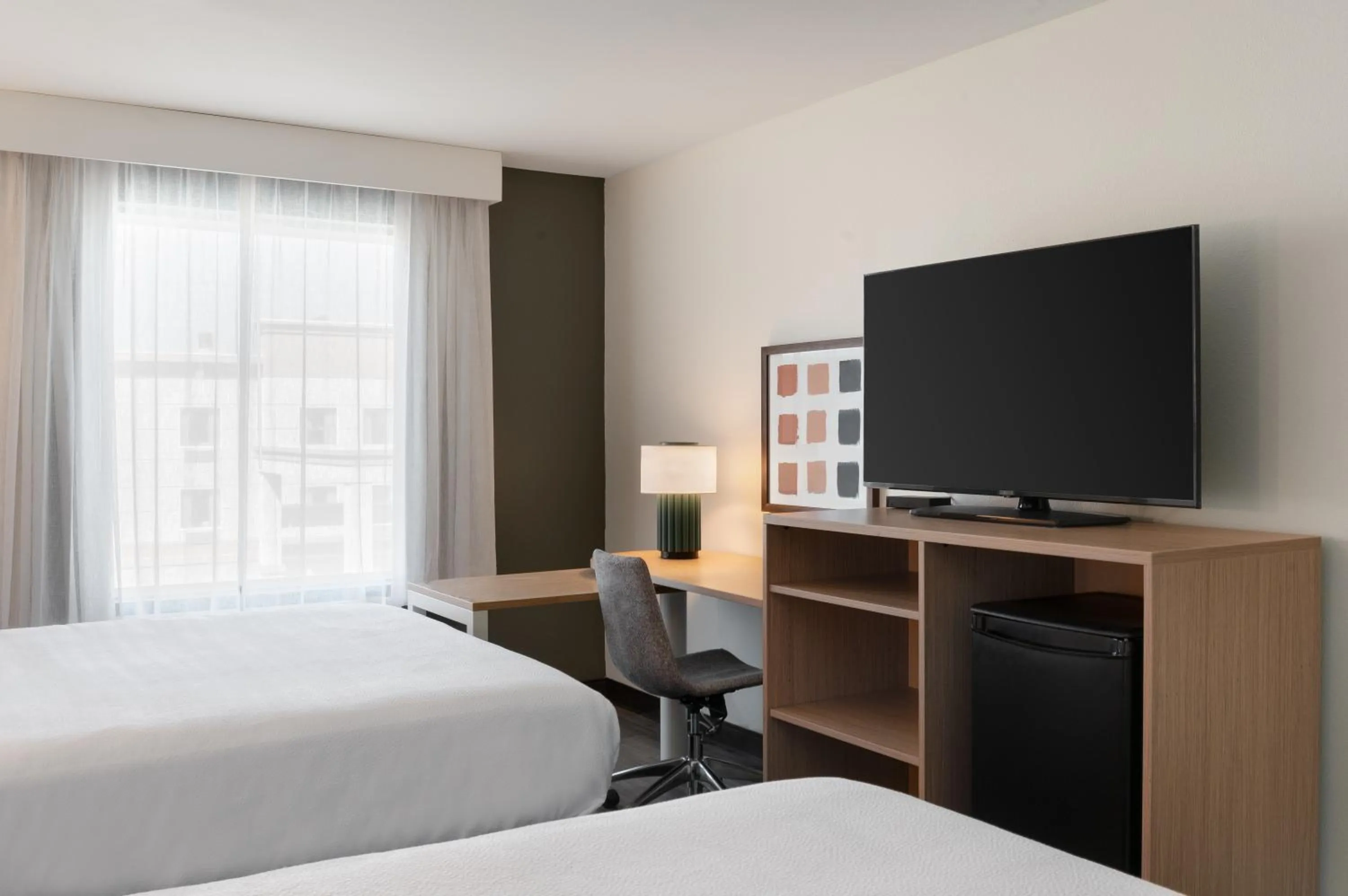 Bed in Spark by Hilton Savannah South I-95