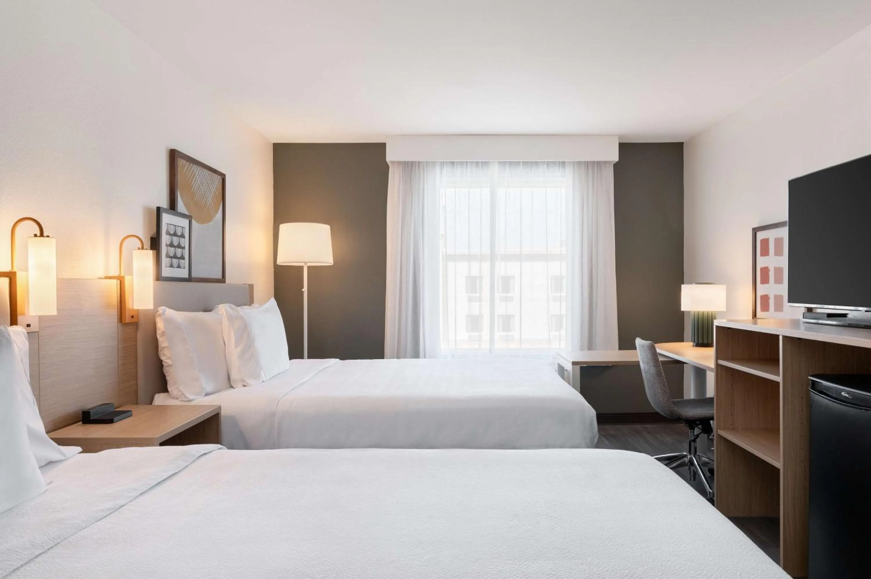 Bed in Spark by Hilton Savannah South I-95