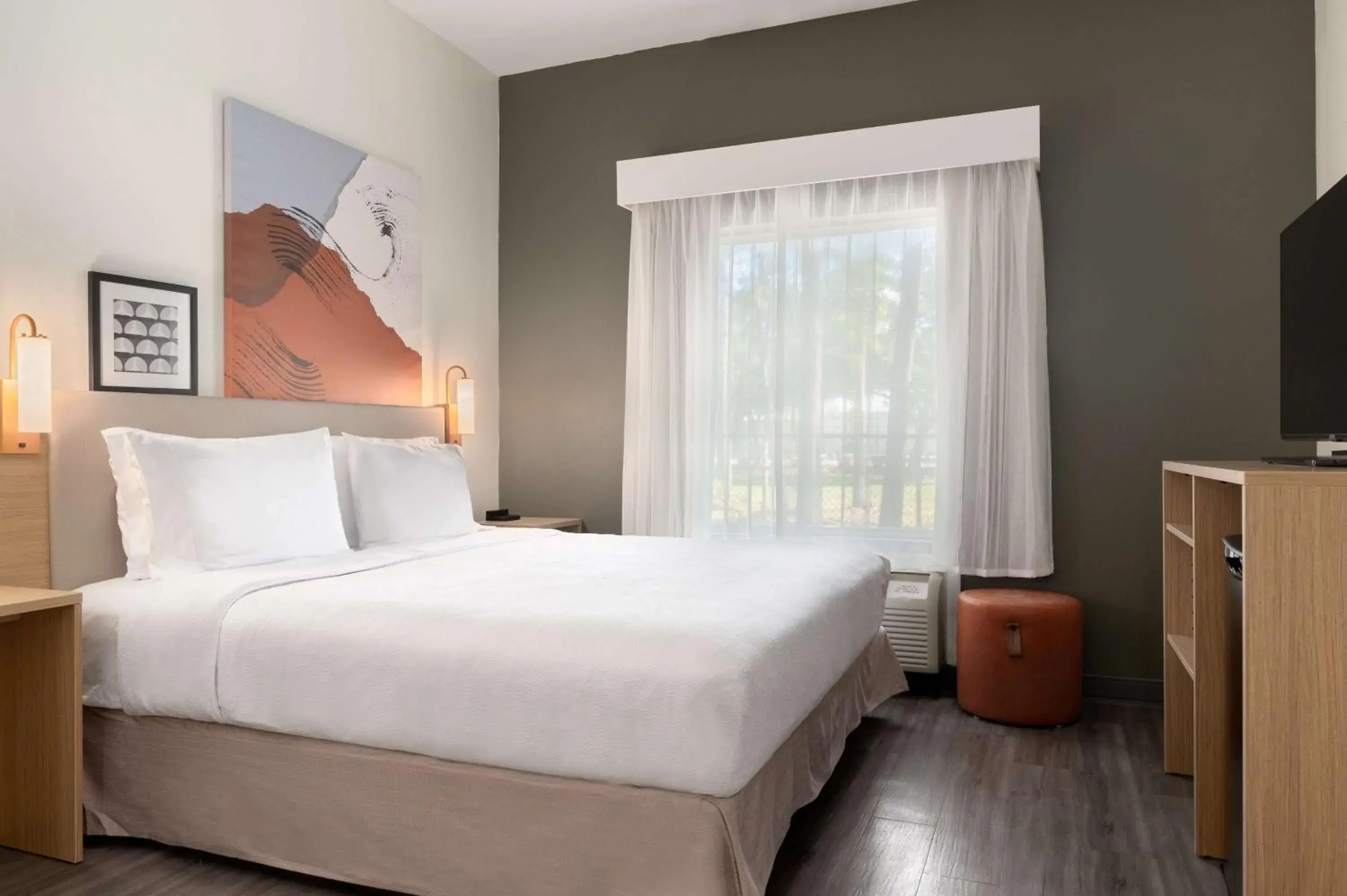 Bed in Spark by Hilton Savannah South I-95 Bed in Spark by Hilton Savannah South I-95