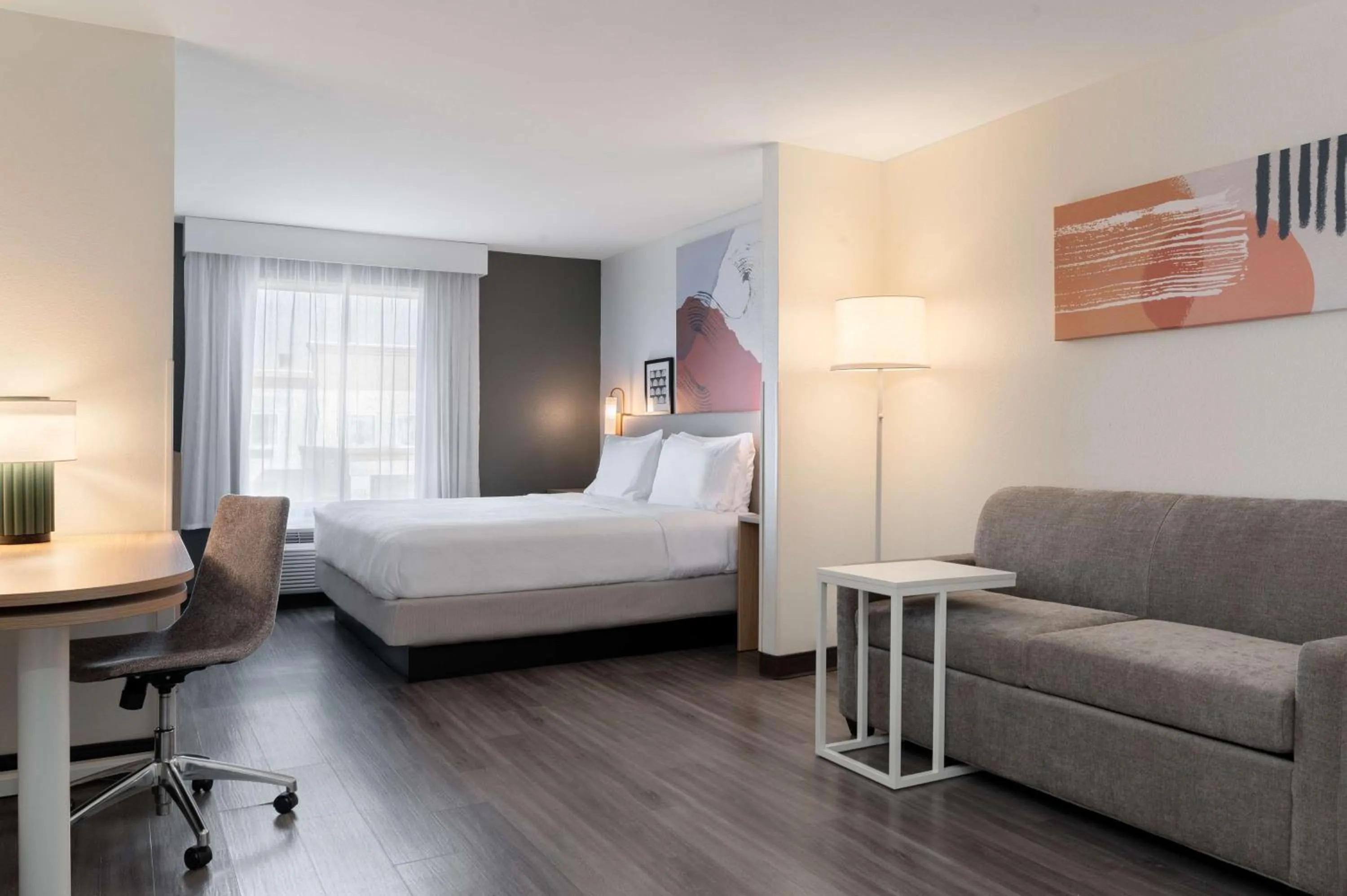 Bedroom, Bed in Spark by Hilton Savannah South I-95