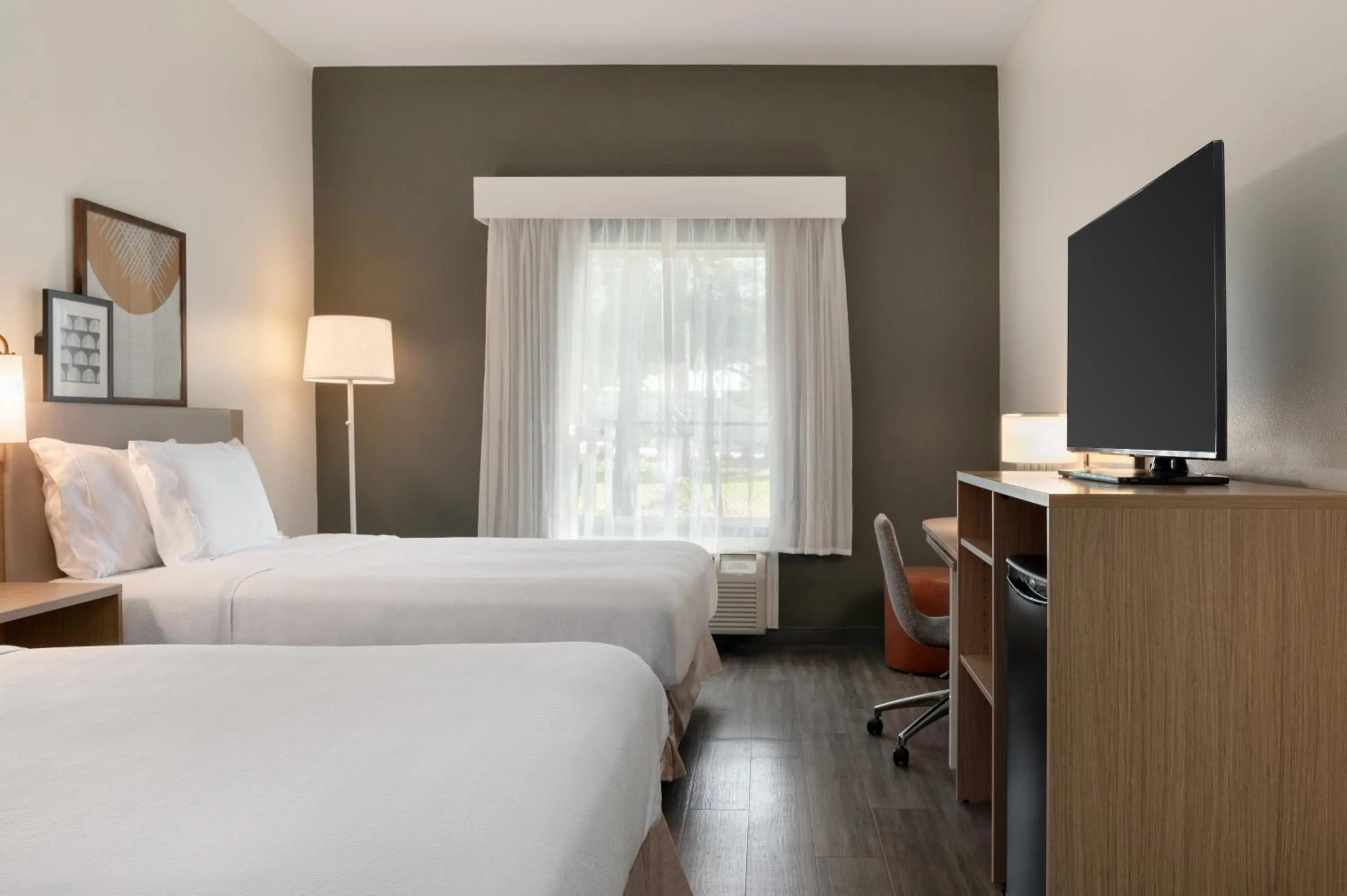 Bed in Spark by Hilton Savannah South I-95