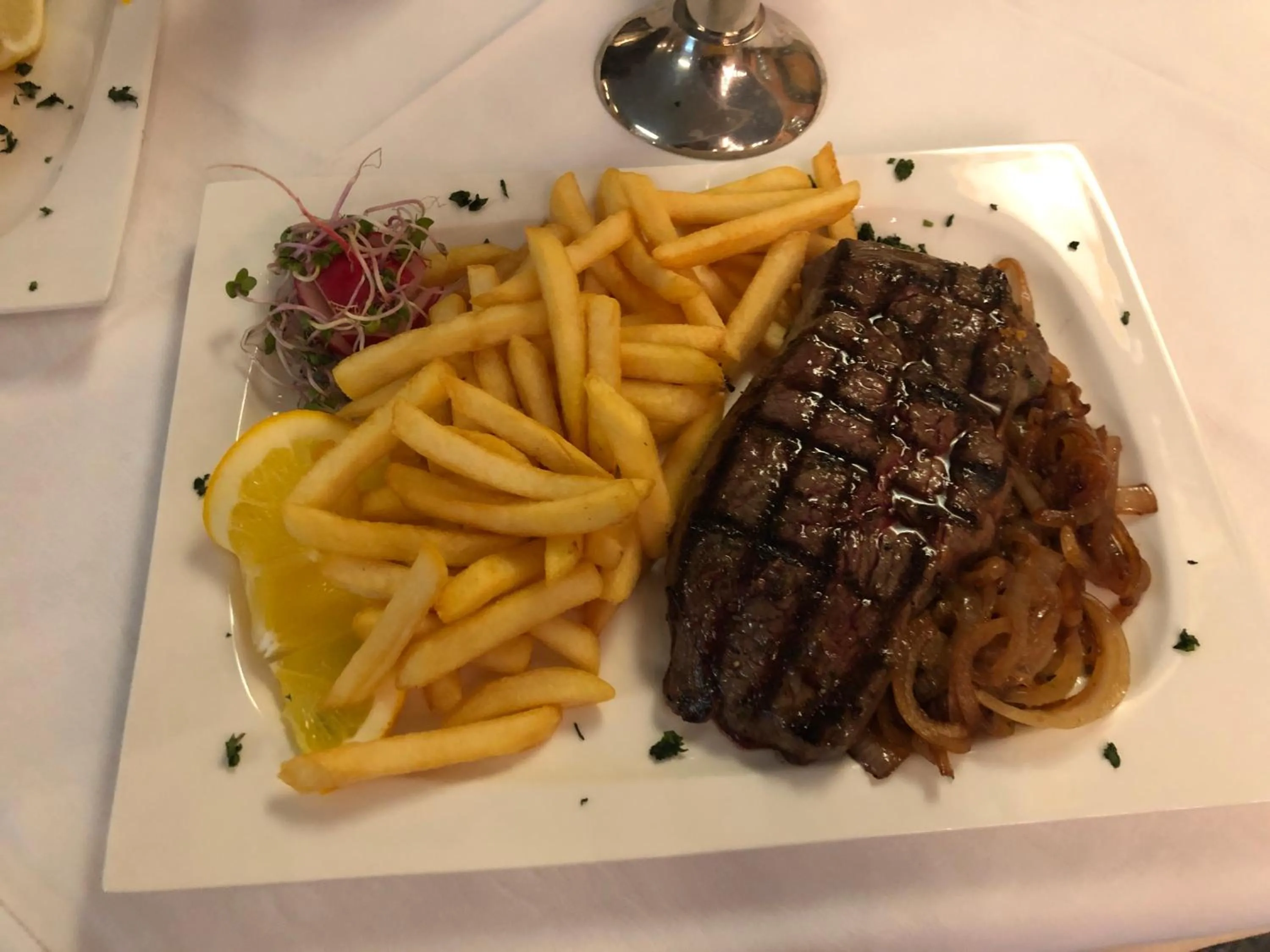 Hotel & Restaurant Garda