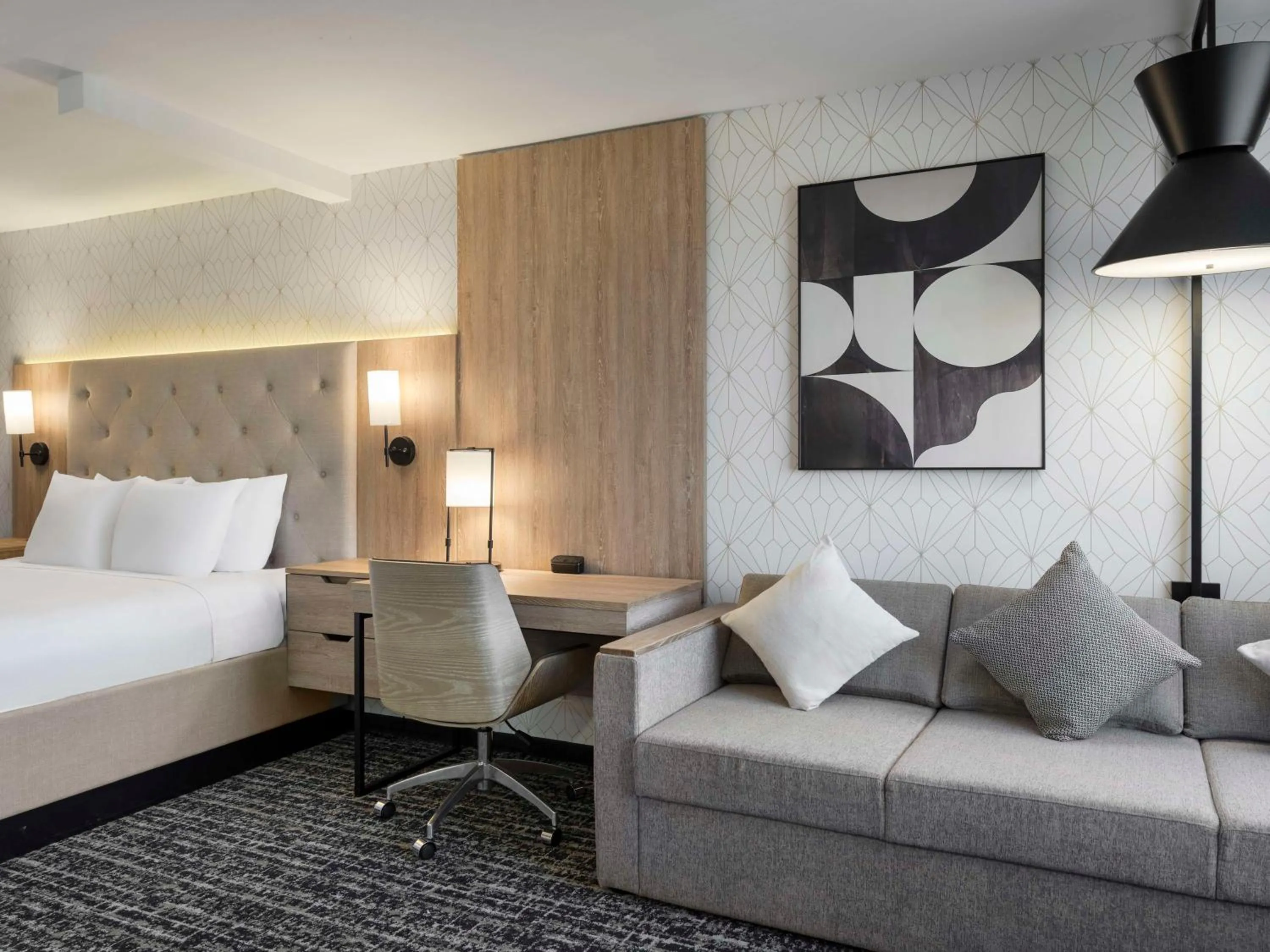 Bedroom, Bed in Hyatt Place Kansas City/Overland Park/Metcalf