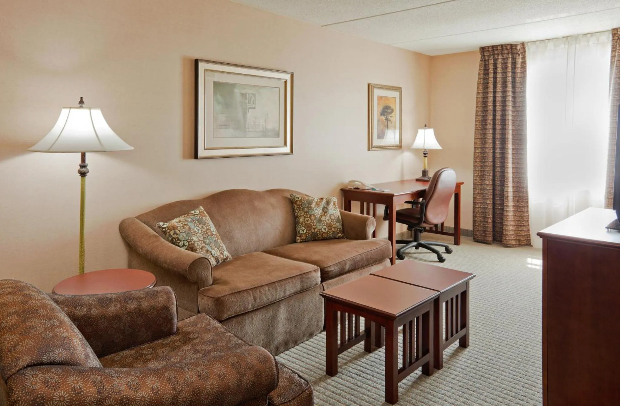 Photo of the whole room in Staybridge Suites Oakville Burlington by IHG
