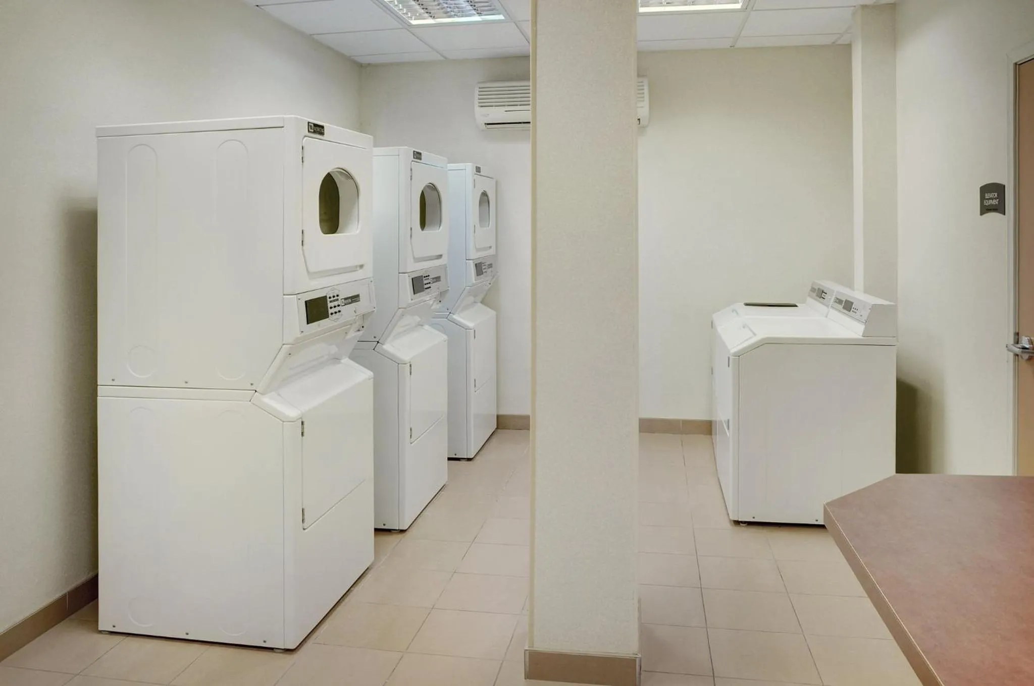 Other in Staybridge Suites Oakville Burlington by IHG