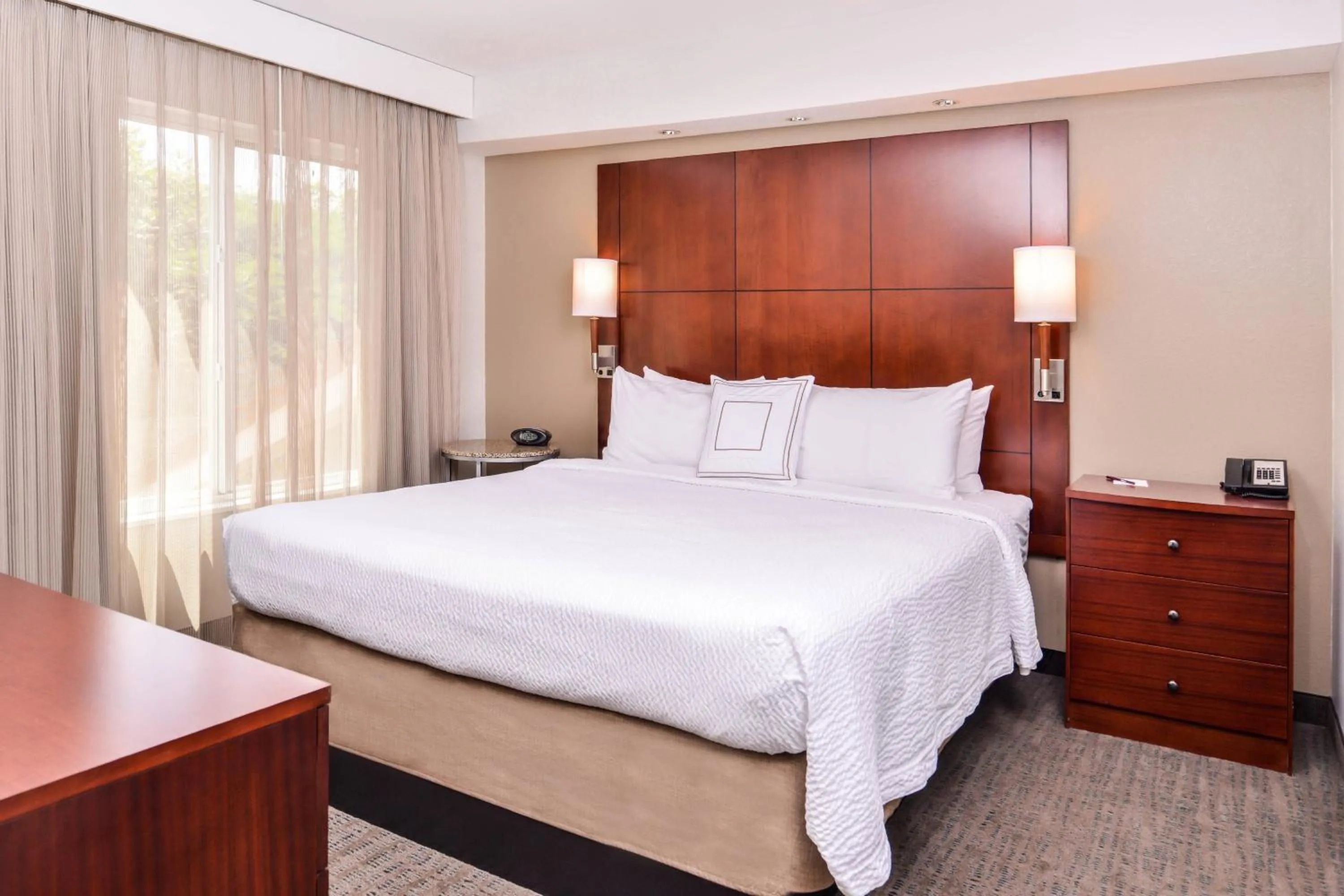 Bedroom, Bed in Residence Inn by Marriott Florence
