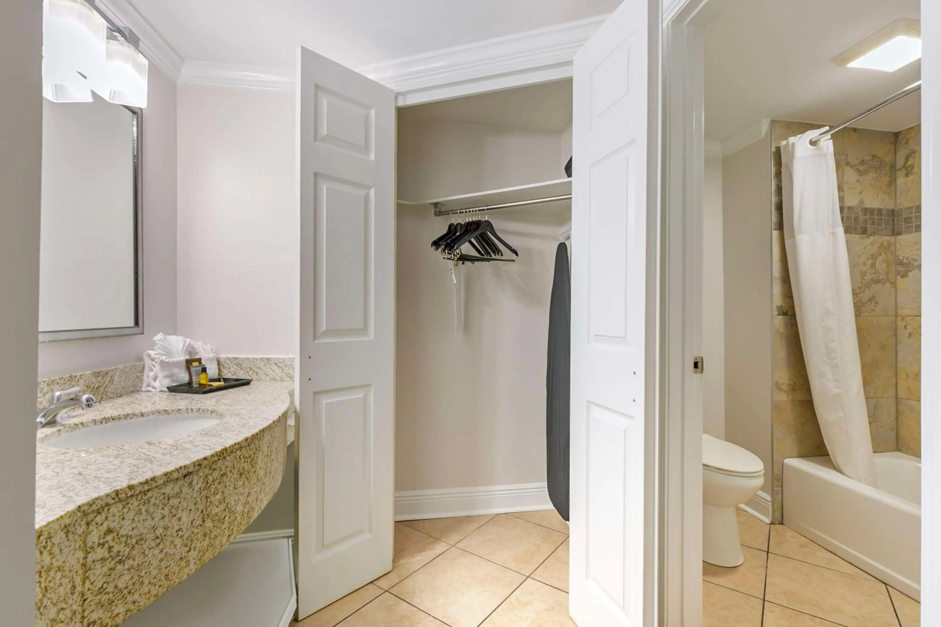 Bathroom in Best Western Plus Westbank