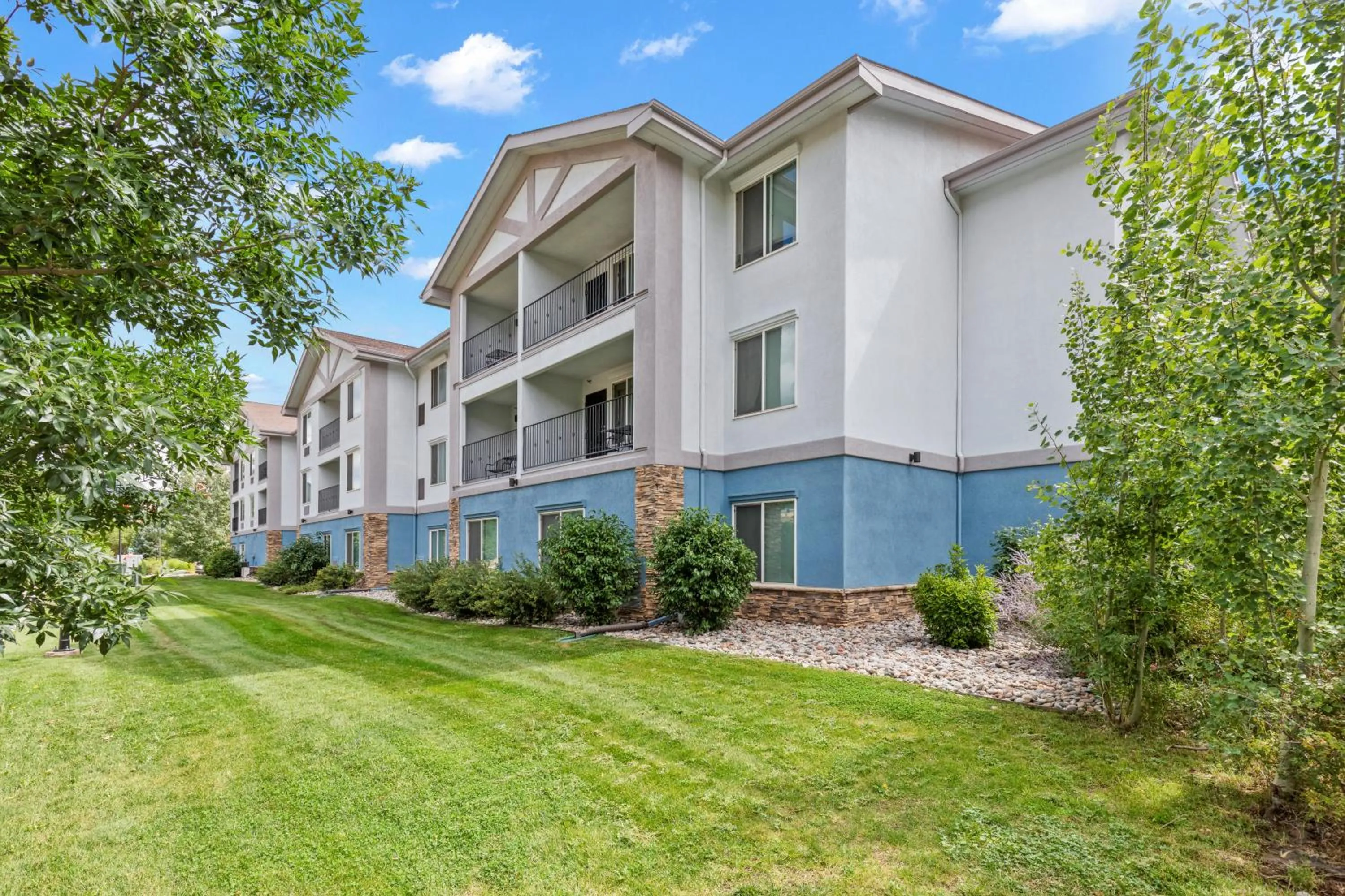 Property building in Comfort Inn & Suites Glenwood Springs On The River