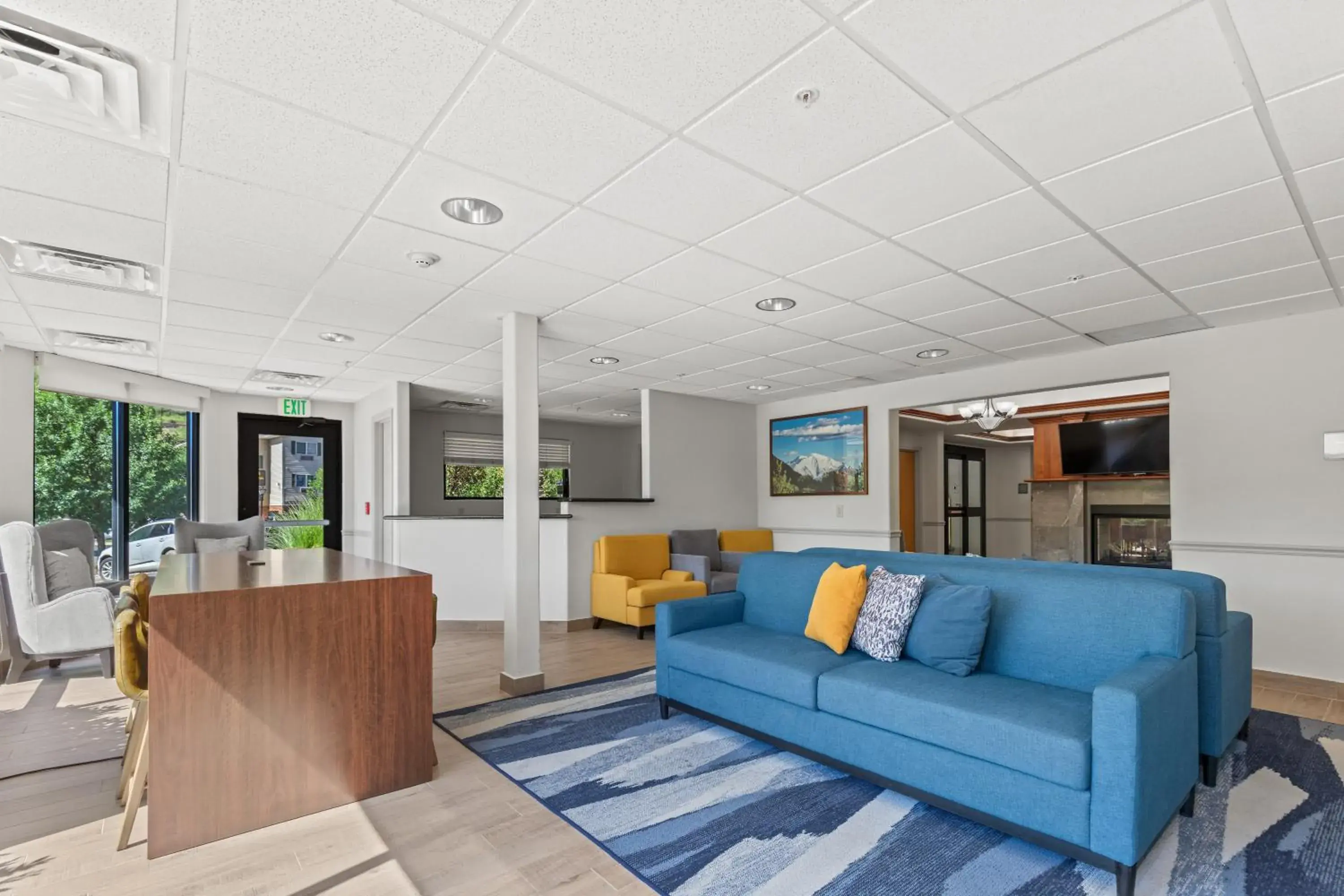 Lobby or reception in Comfort Inn & Suites Glenwood Springs On The River Lobby or reception in Comfort Inn & Suites Glenwood Springs On The River