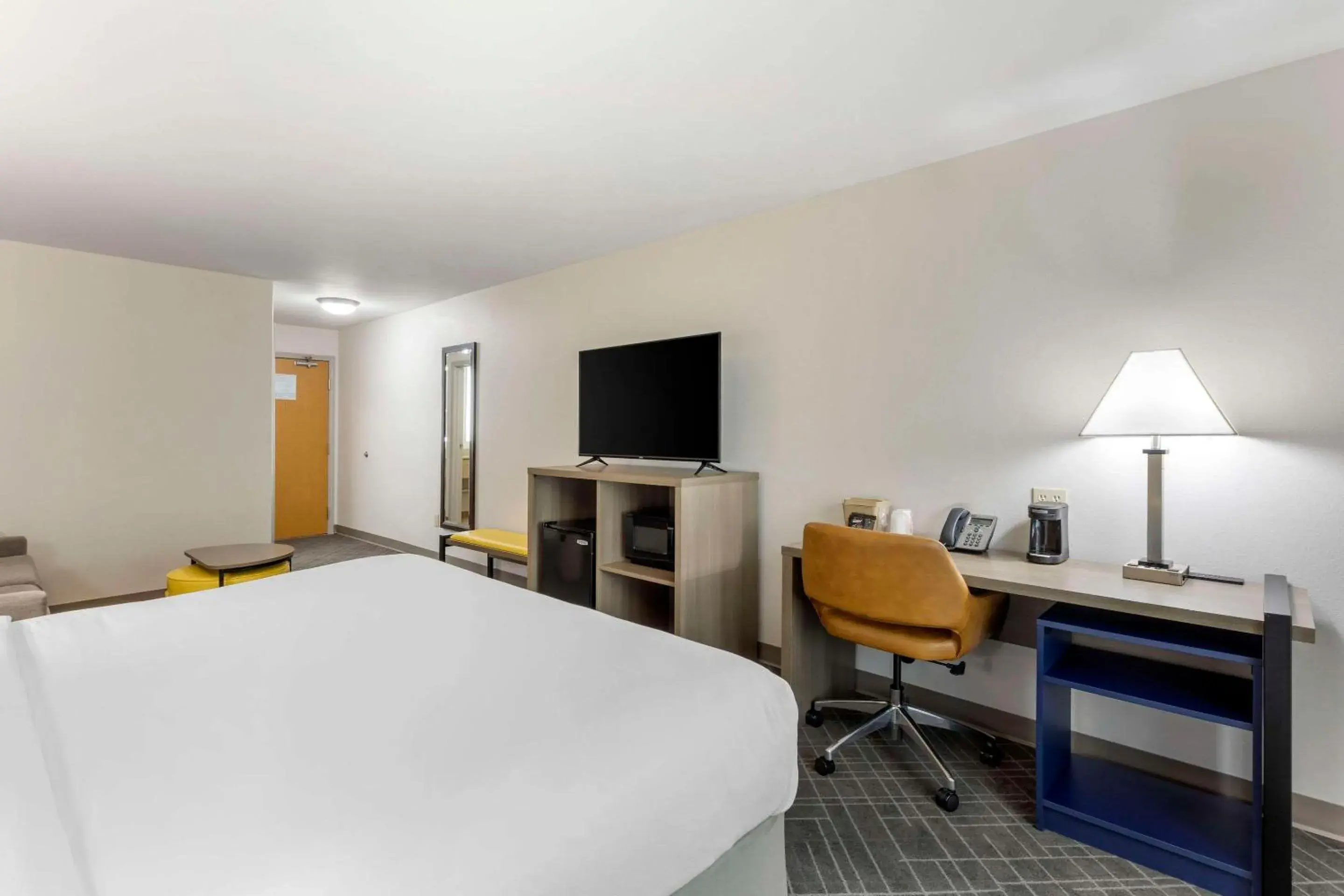 Bedroom, Bed in Comfort Inn & Suites Glenwood Springs On The River Bedroom, Bed in Comfort Inn & Suites Glenwood Springs On The River