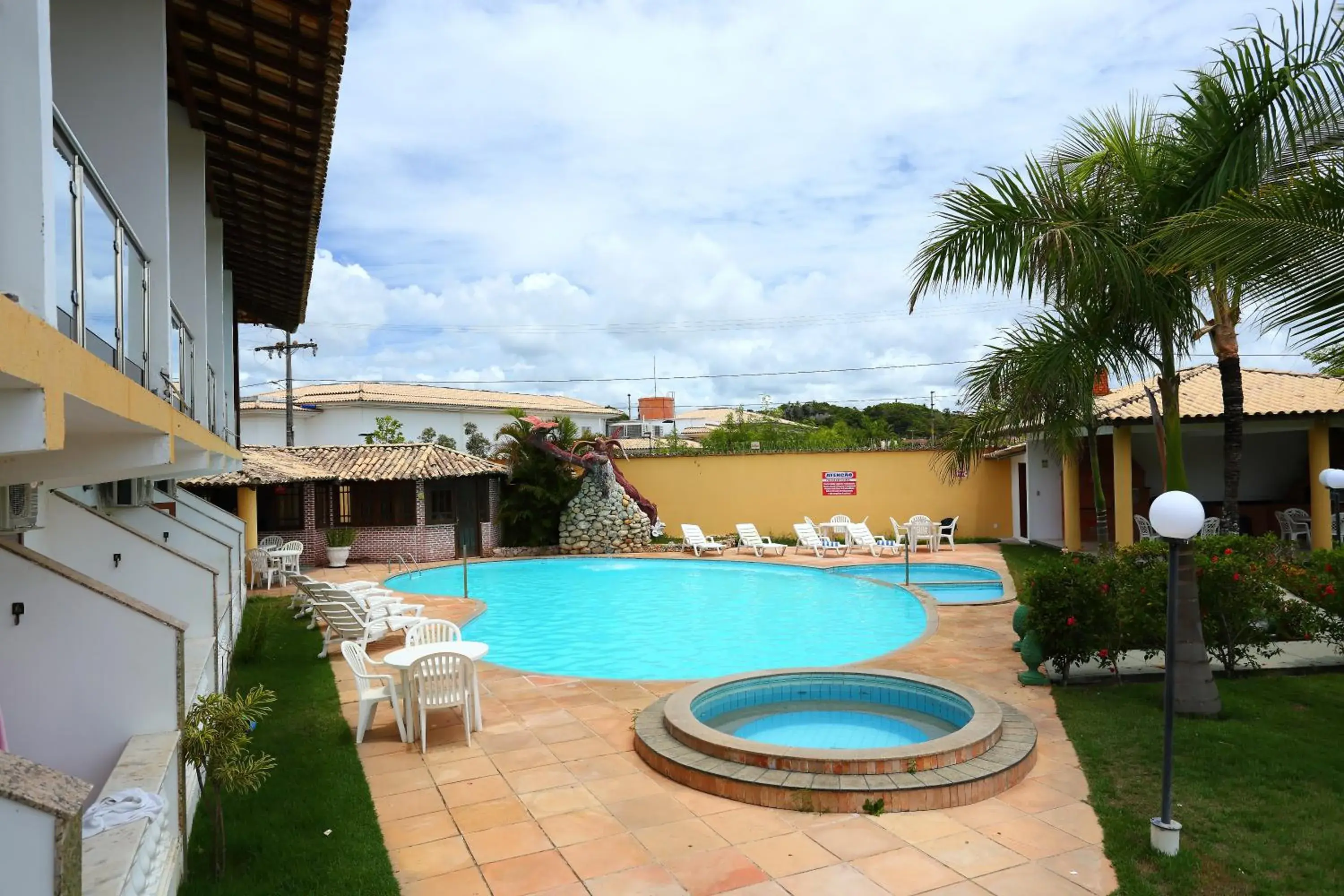 Pool view in Benko´s Praia Hotel Pool view in Benko´s Praia Hotel
