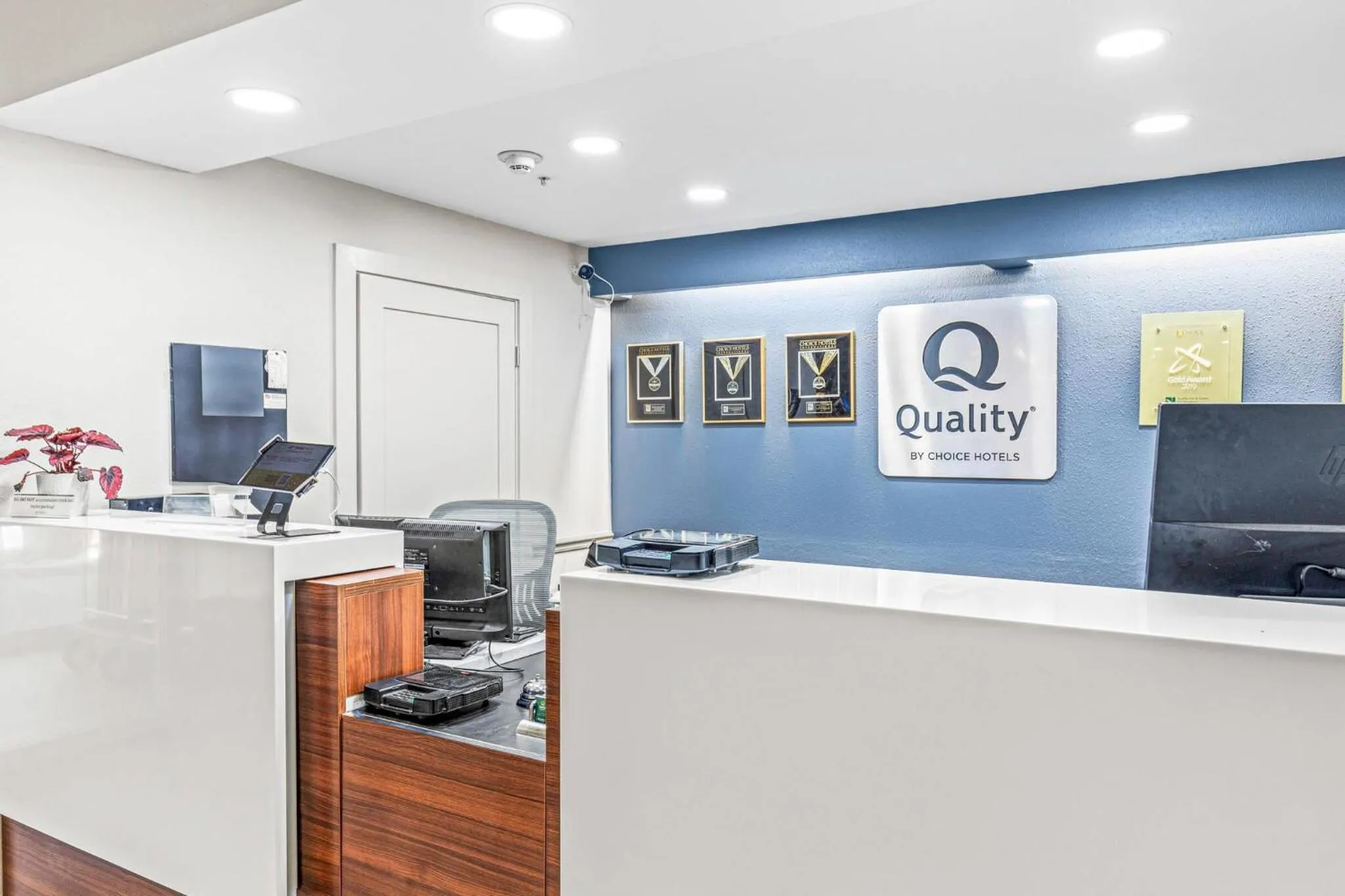 Lobby or reception in Quality Inn & Suites On The River