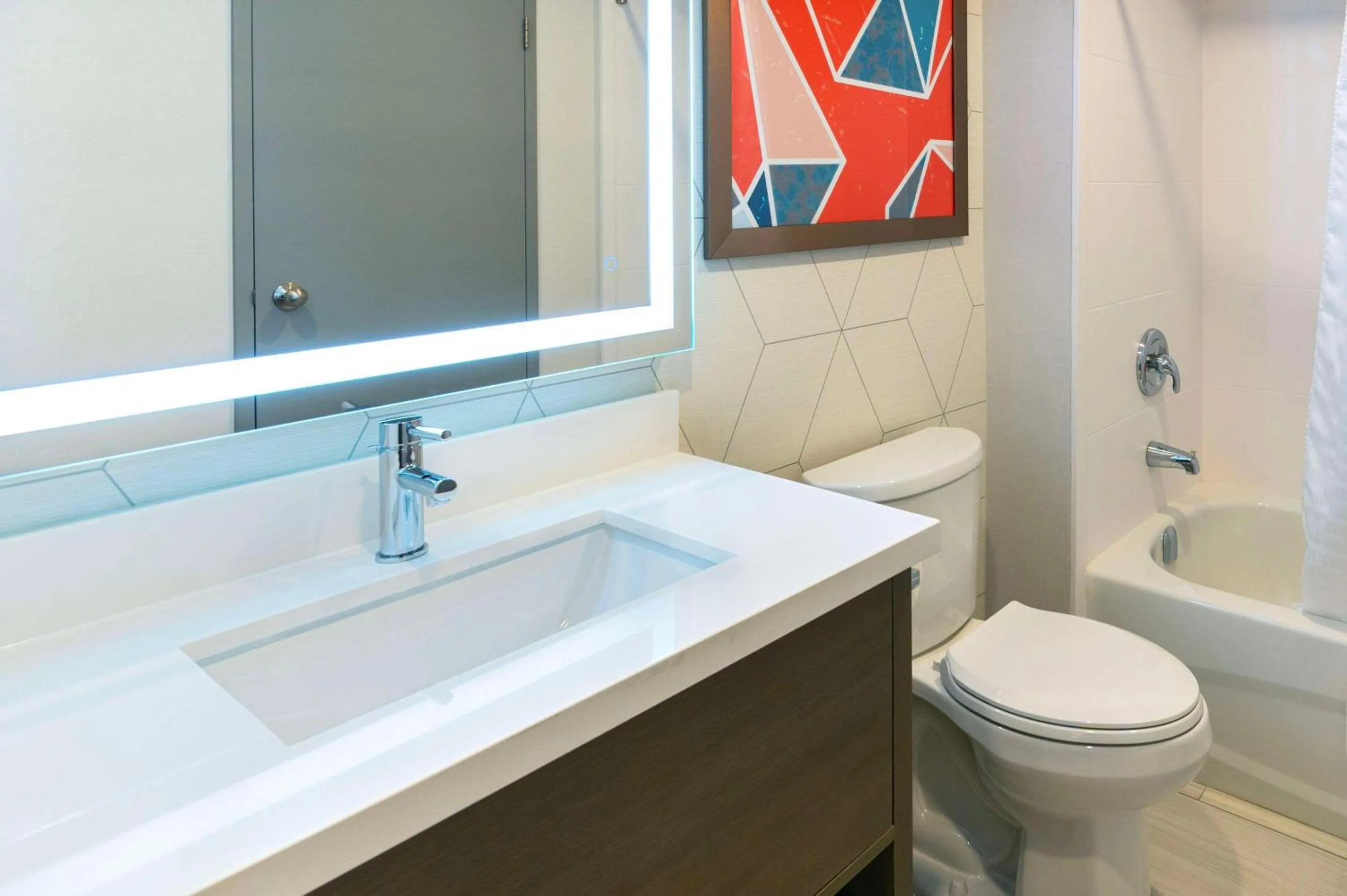 Bedroom in Quality Suites London