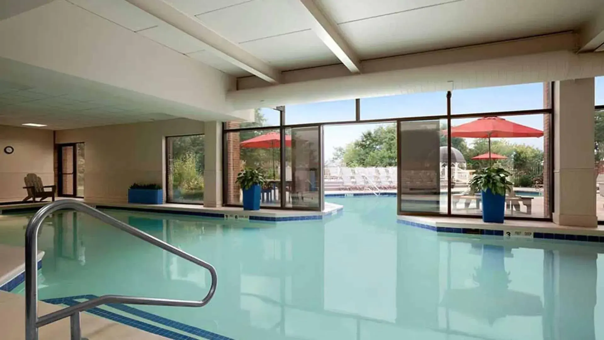 Swimming pool in Woodcliff Hotel and Spa Swimming pool in Woodcliff Hotel and Spa