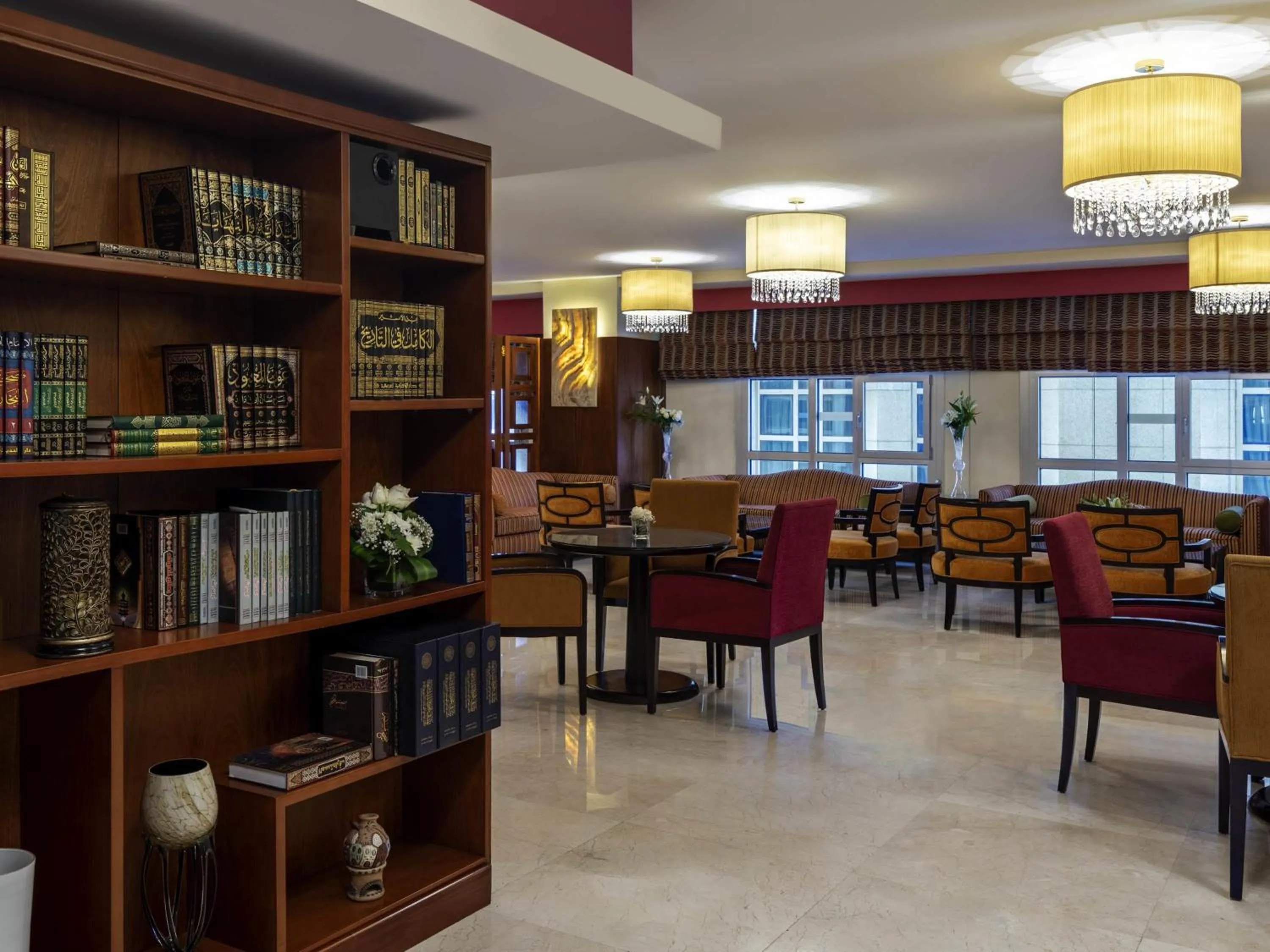 Restaurant/places to eat in Anwar Al Madinah Mövenpick