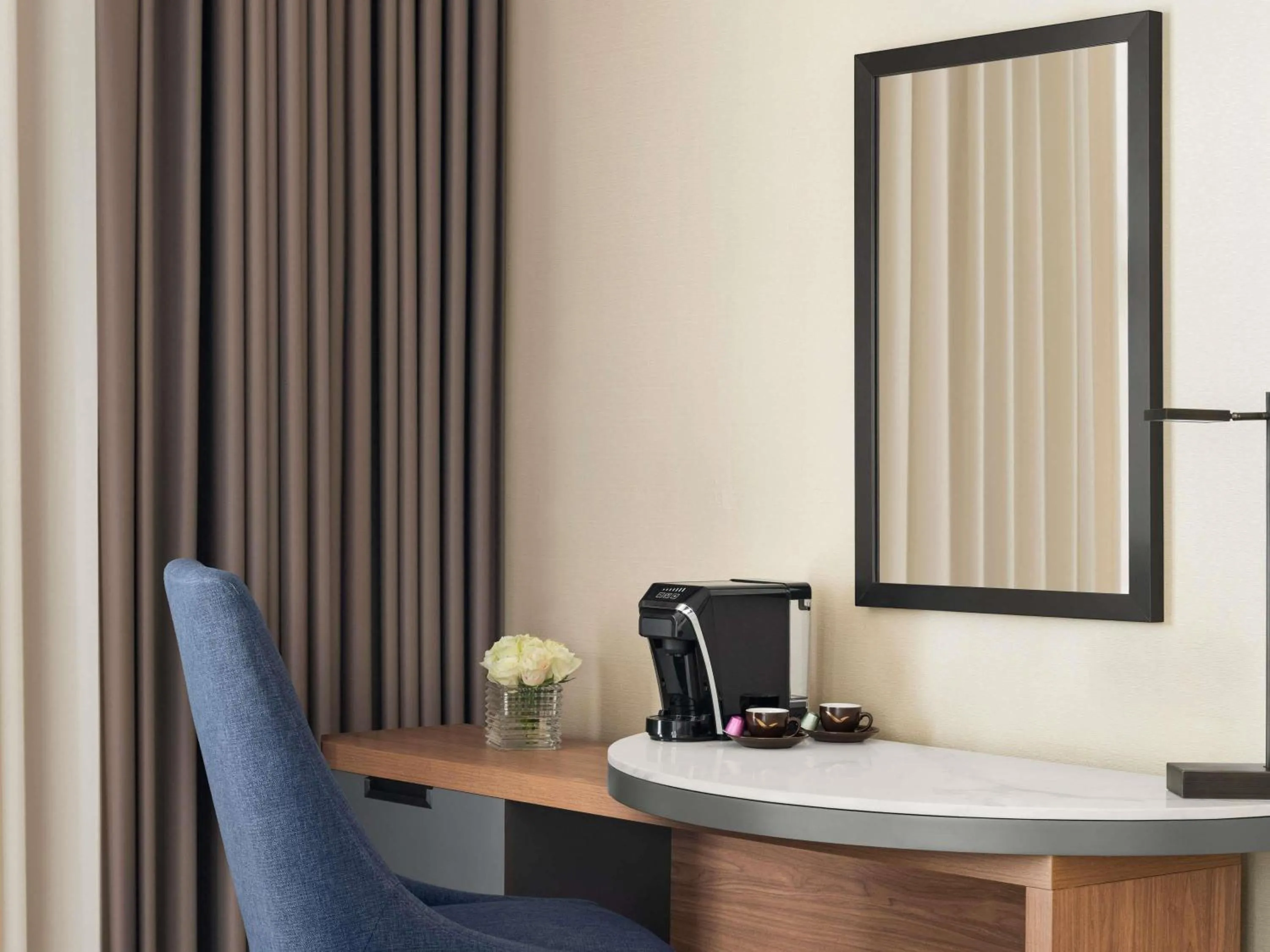 Bedroom in Anwar Al Madinah Mövenpick