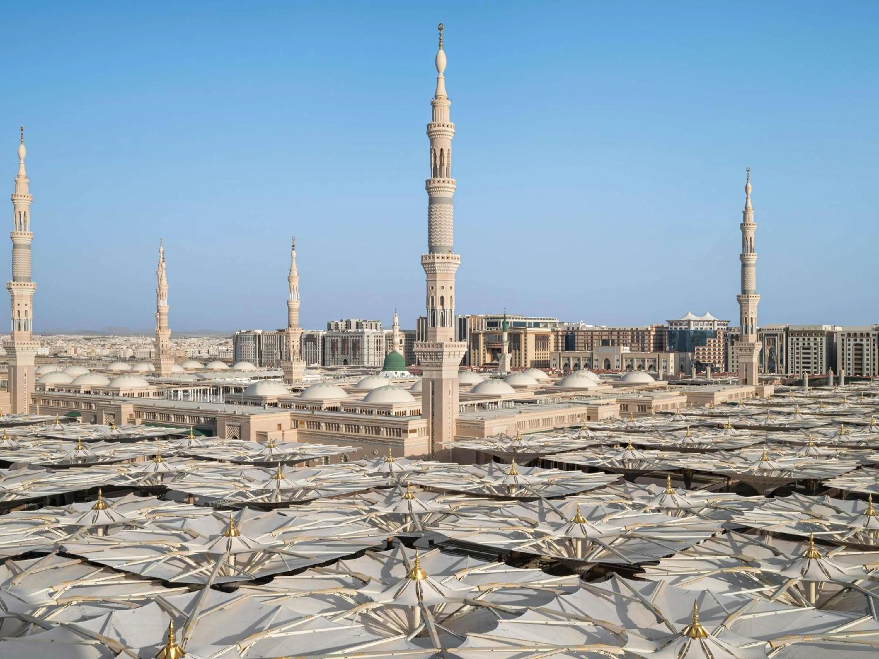 Bedroom in Anwar Al Madinah Mövenpick