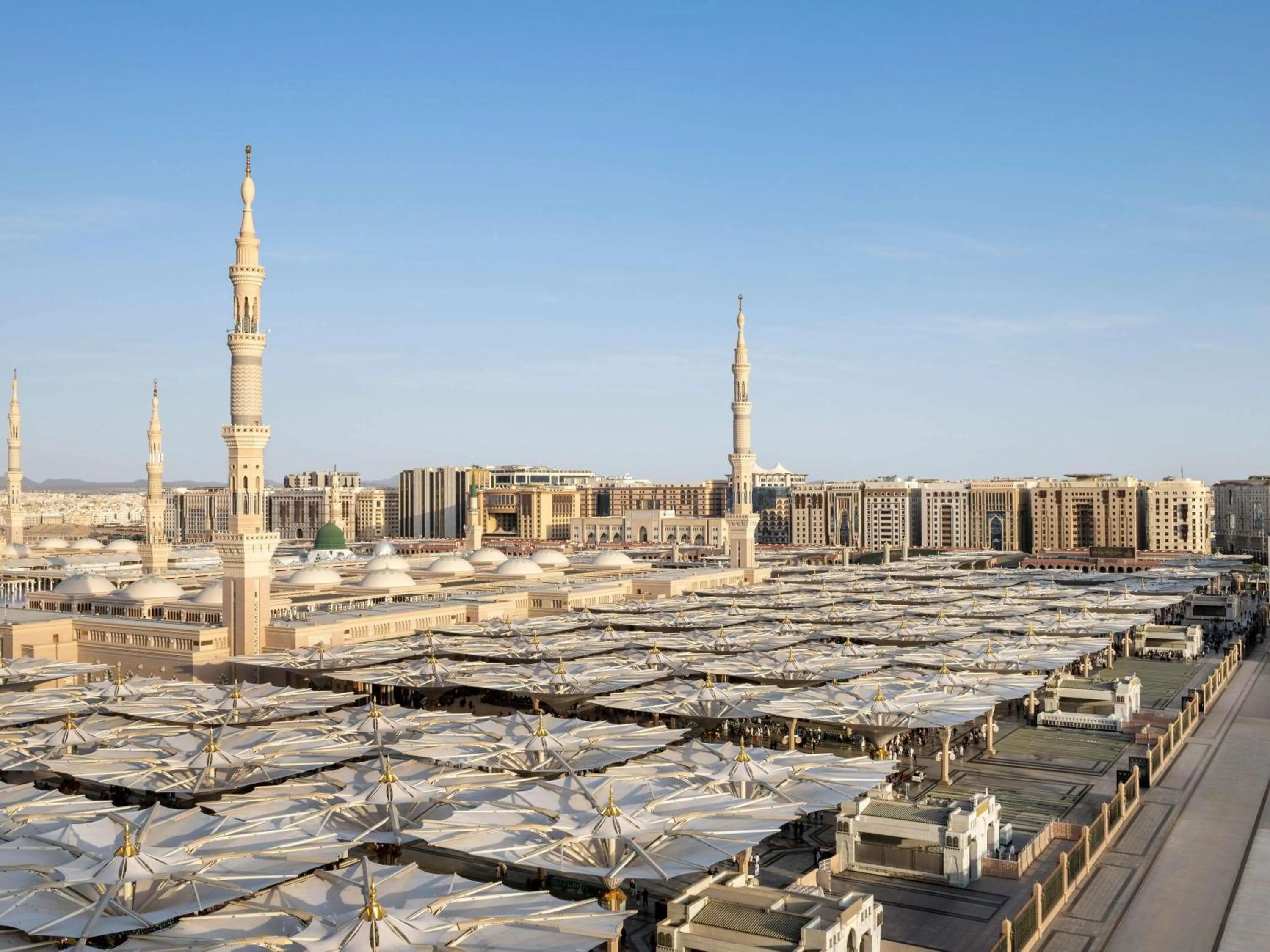 Bedroom in Anwar Al Madinah Mövenpick