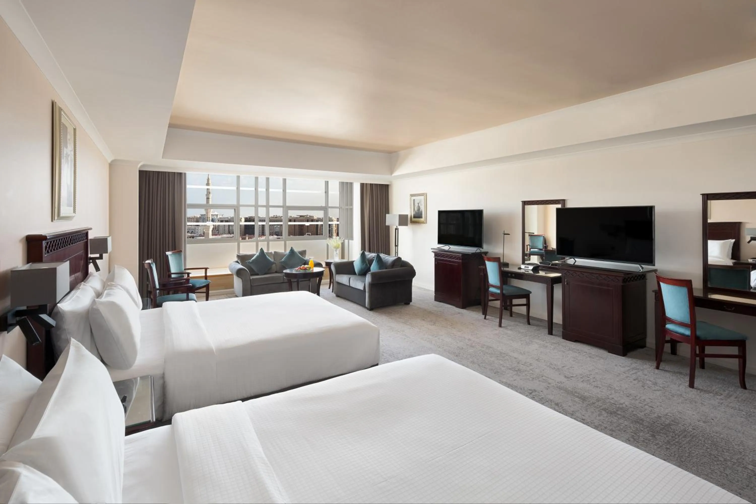 TV and multimedia, Bed in Anwar Al Madinah Mövenpick