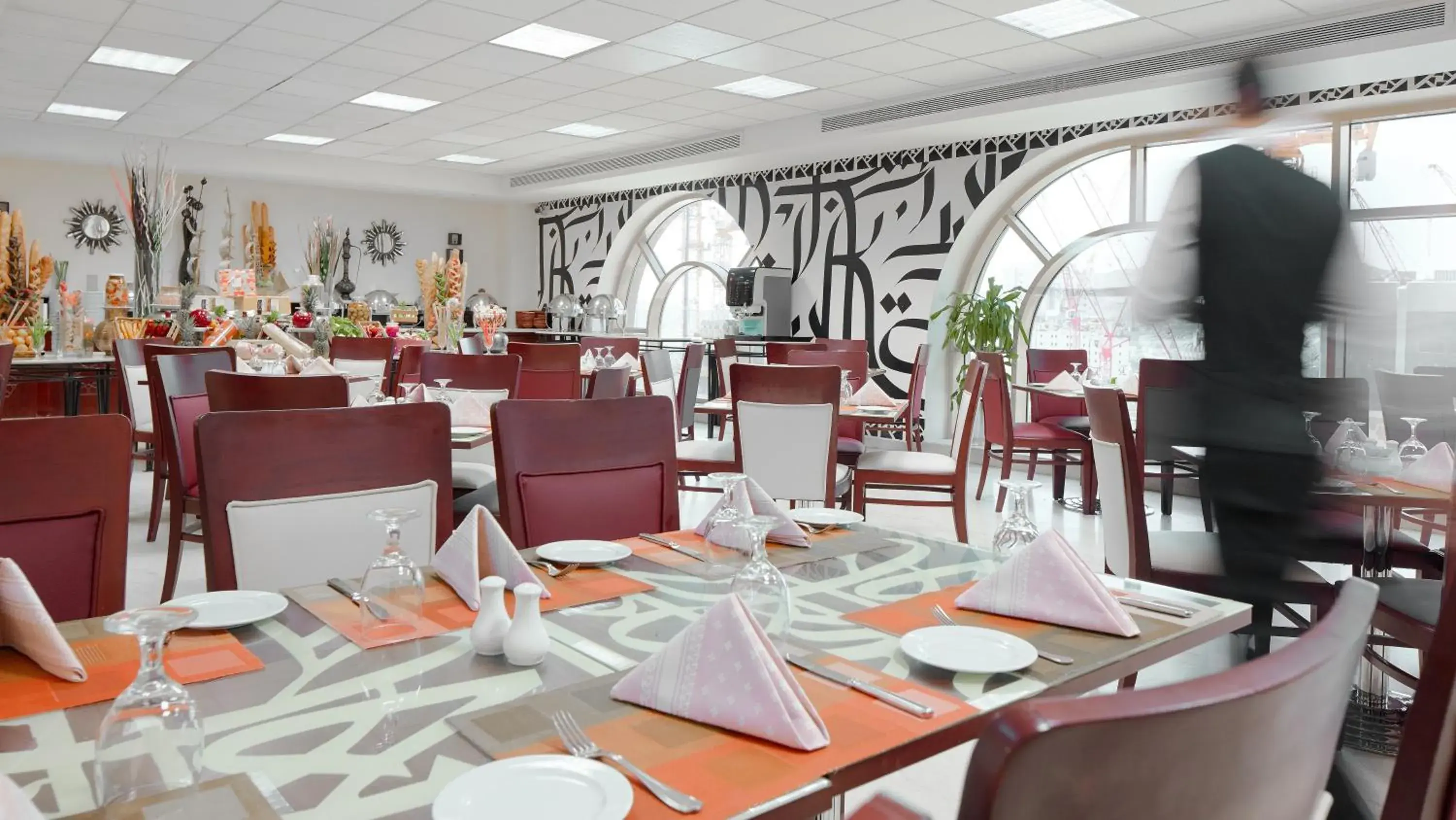 Restaurant/places to eat in Makarem Umm Al Qura Hotel Restaurant/places to eat in Makarem Umm Al Qura Hotel