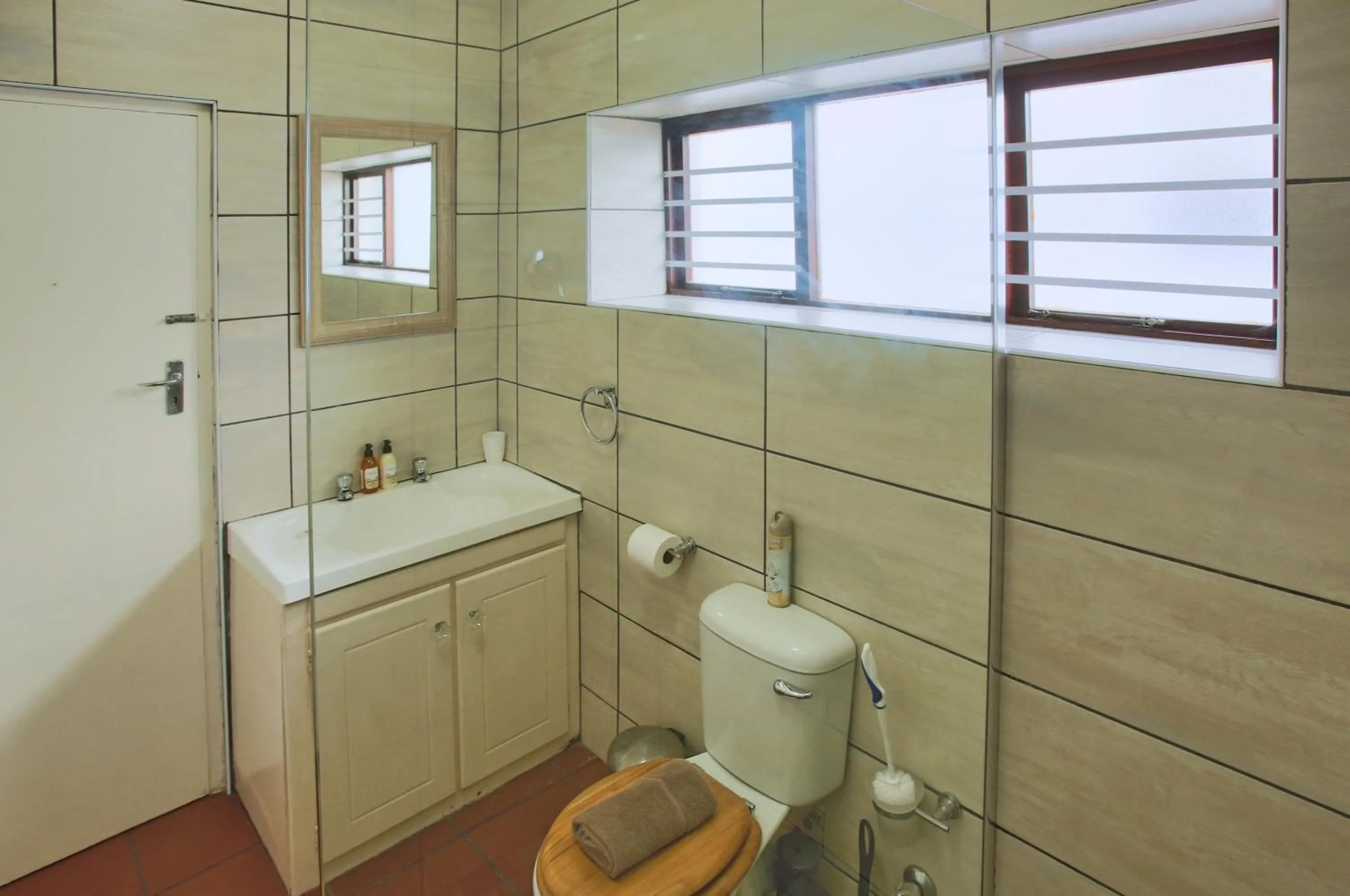 Shower in Sea Cottage, Langebaan, 4-sleeper