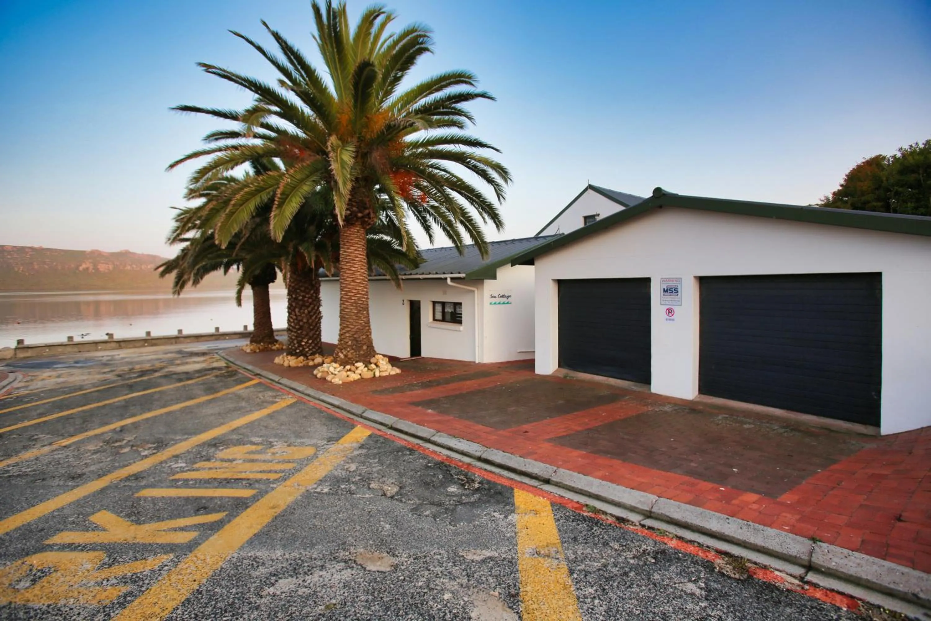 Property building in Sea Cottage, Langebaan, 4-sleeper