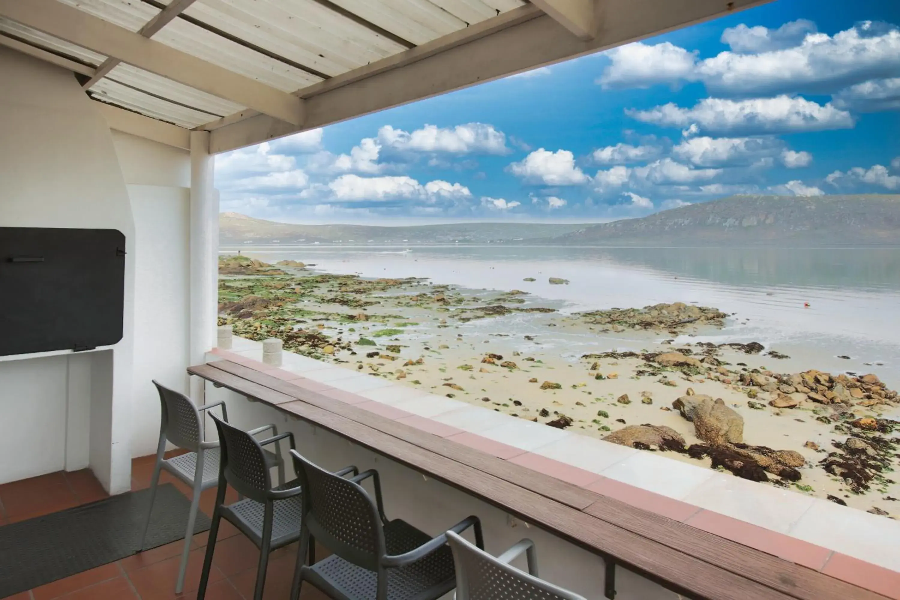 Sea Cottage, Langebaan, 4-sleeper Sea Cottage, Langebaan, 4-sleeper
