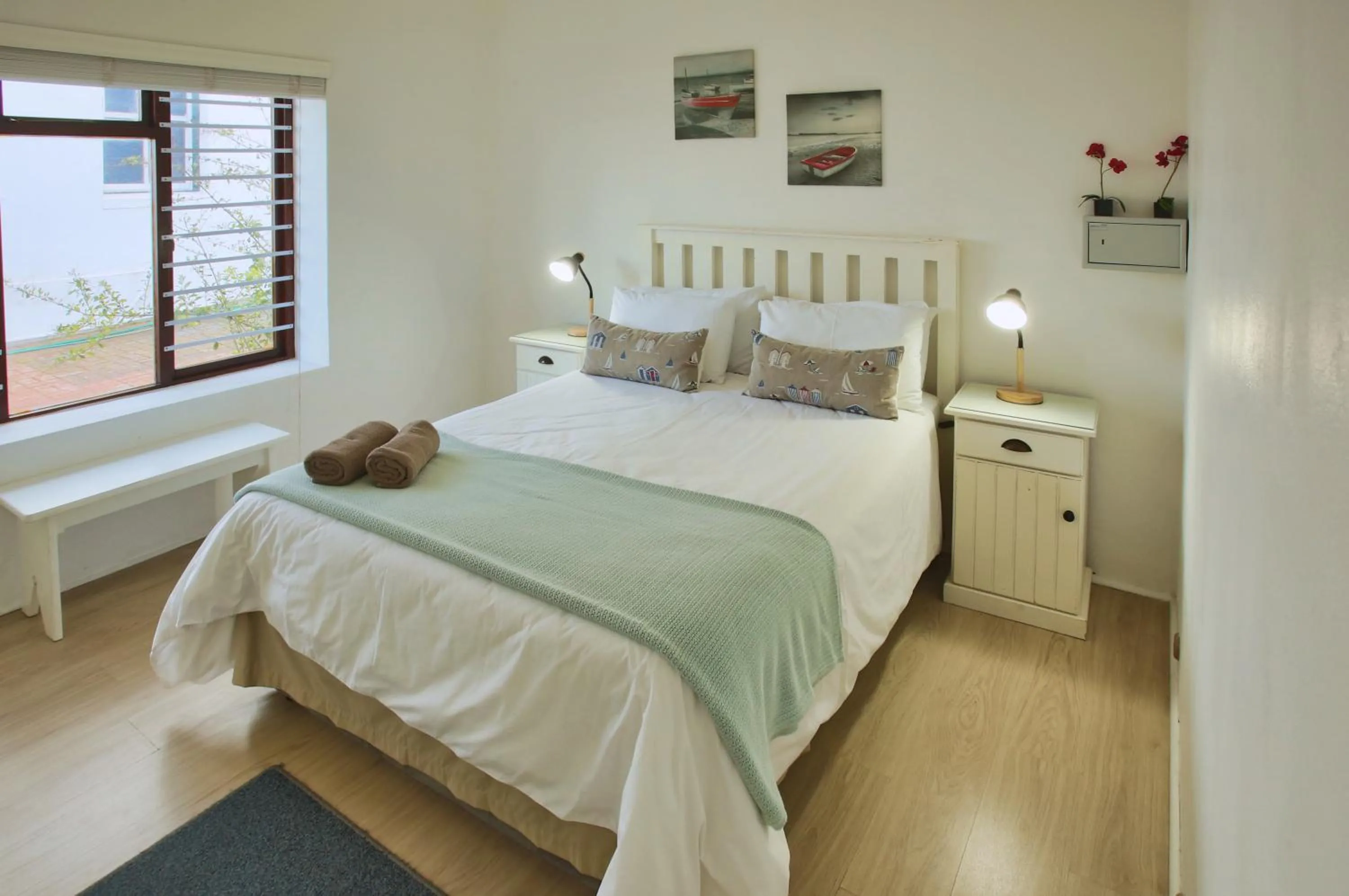 Bed in Sea Cottage, Langebaan, 4-sleeper