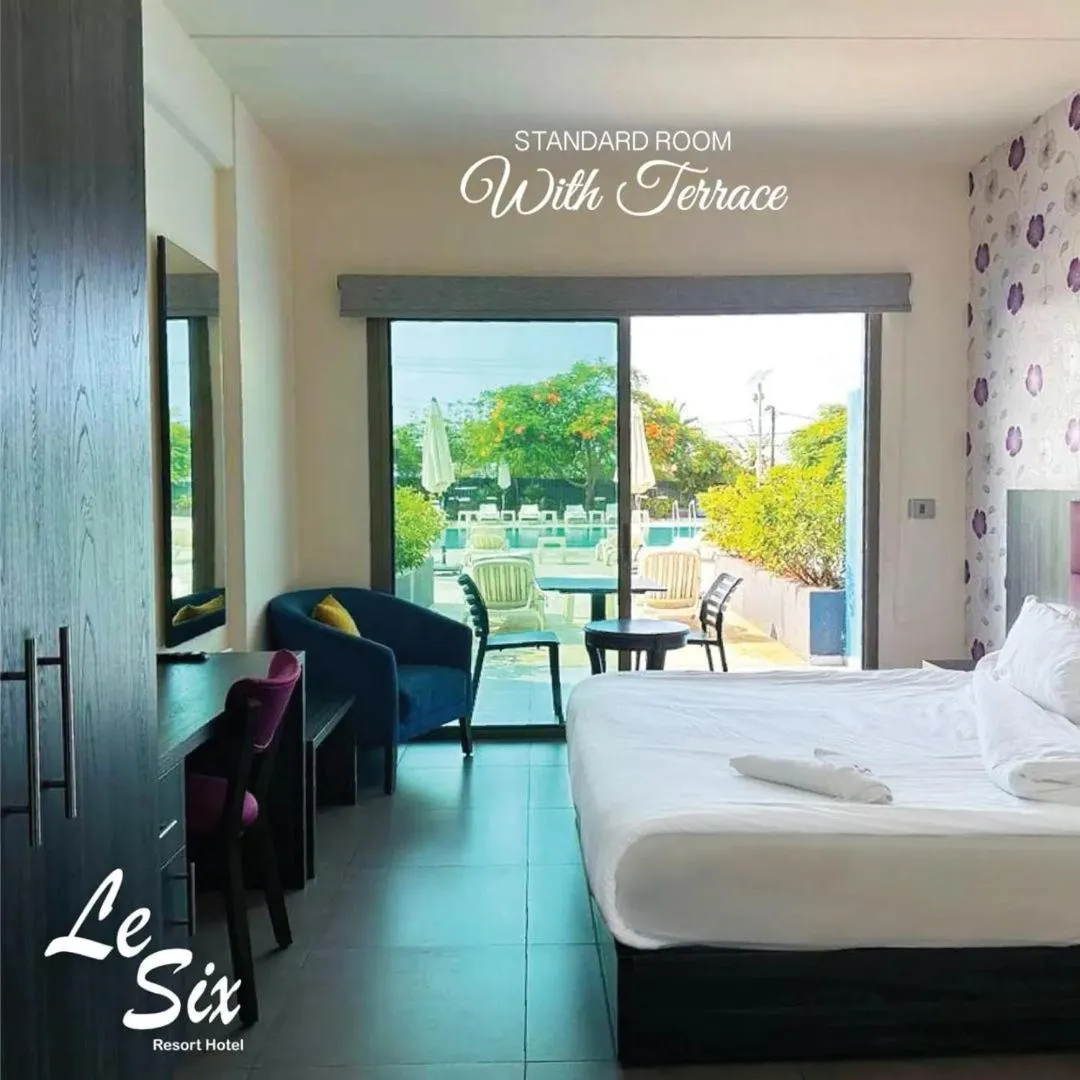 Bed in Le Six Hotel And Resort