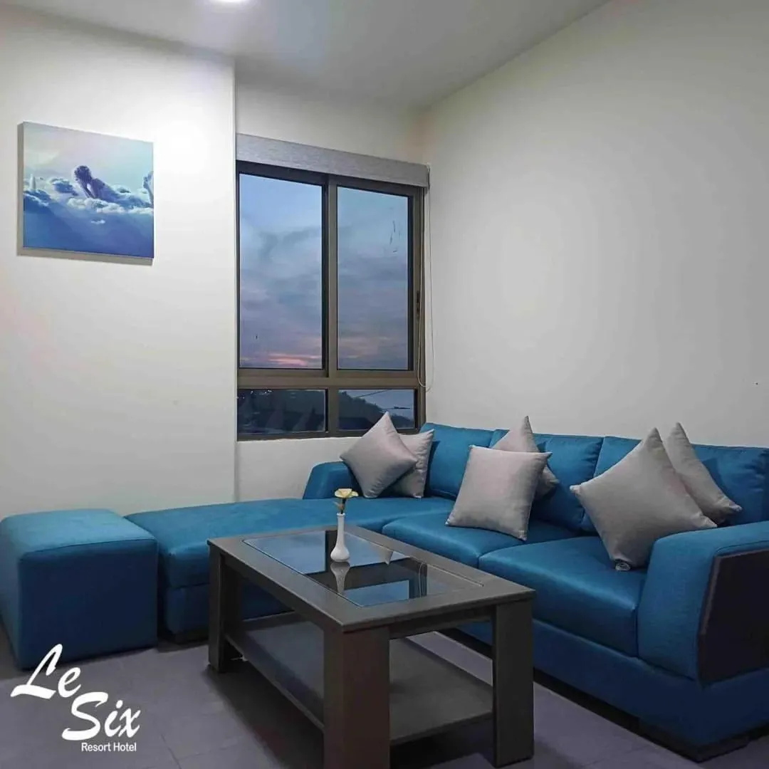 Le Six Hotel And Resort