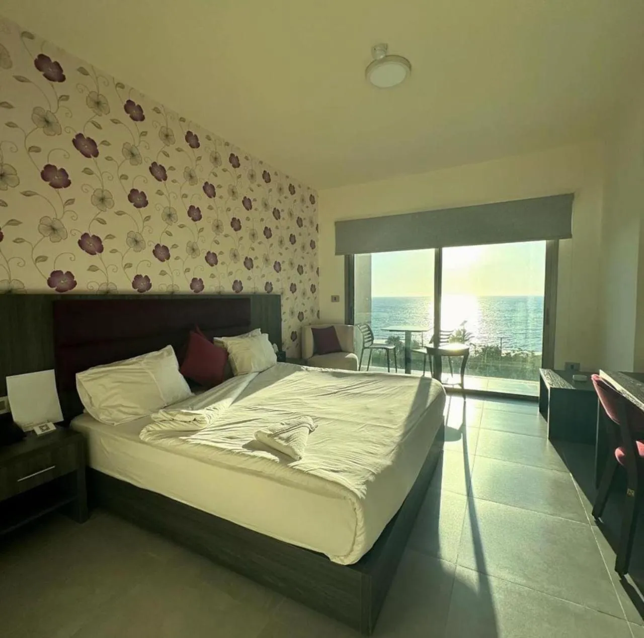 Bed in Le Six Hotel And Resort