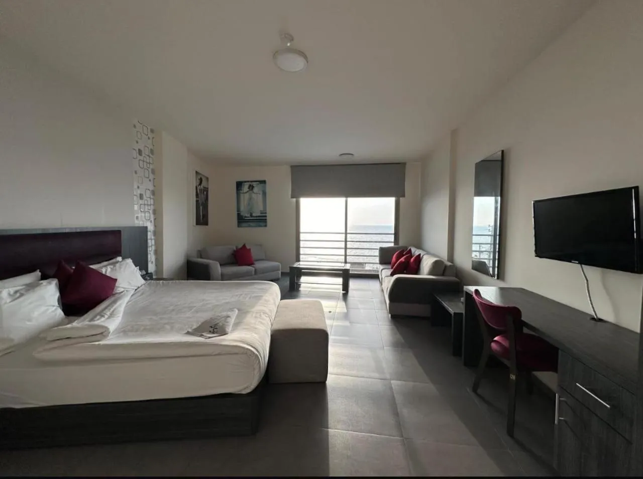 Bed in Le Six Hotel And Resort