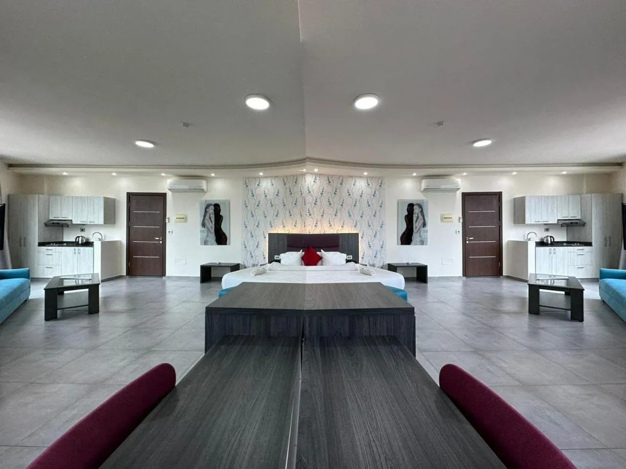 Bed in Le Six Hotel And Resort