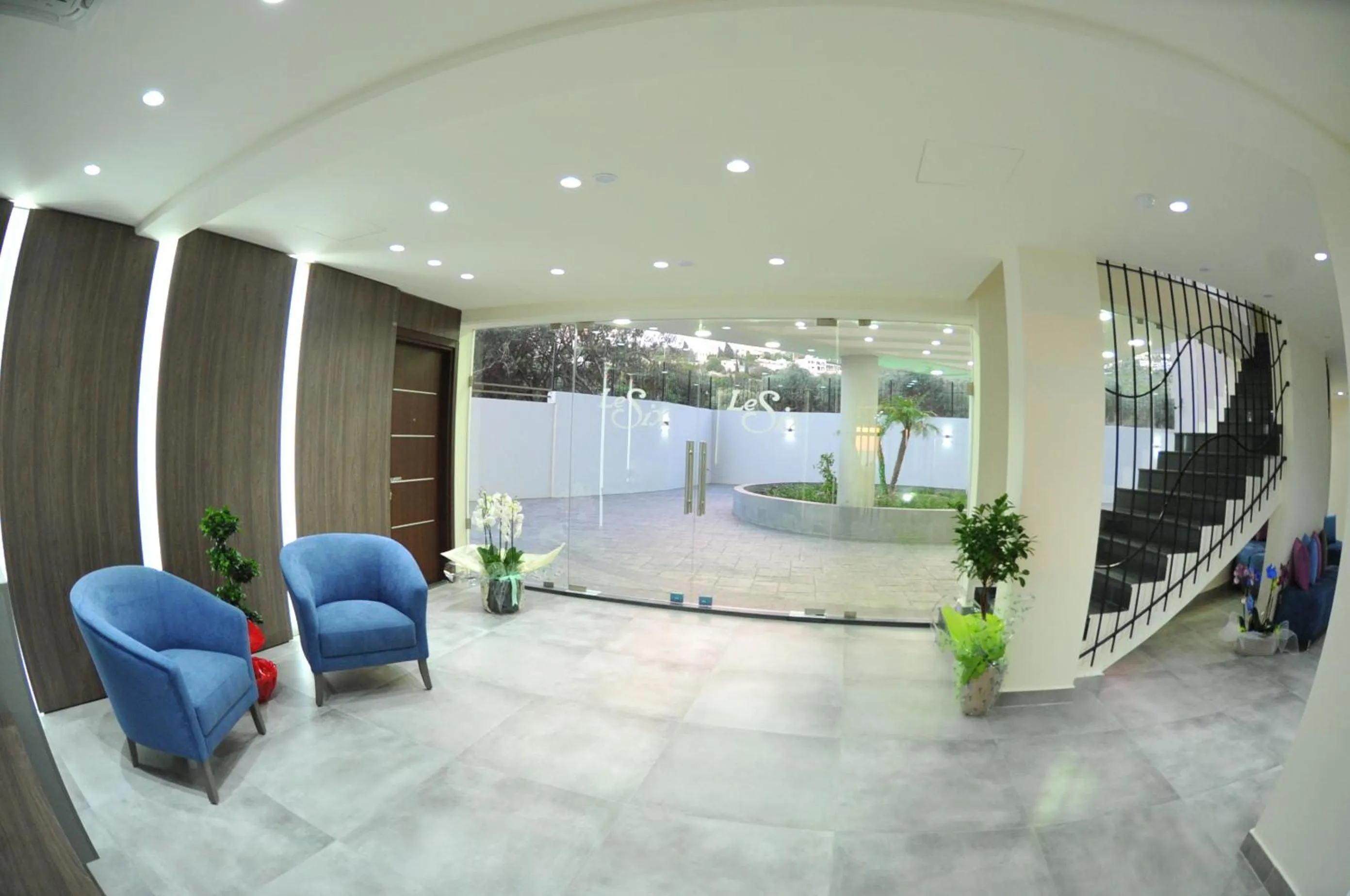 Facade/entrance in Le Six Hotel And Resort