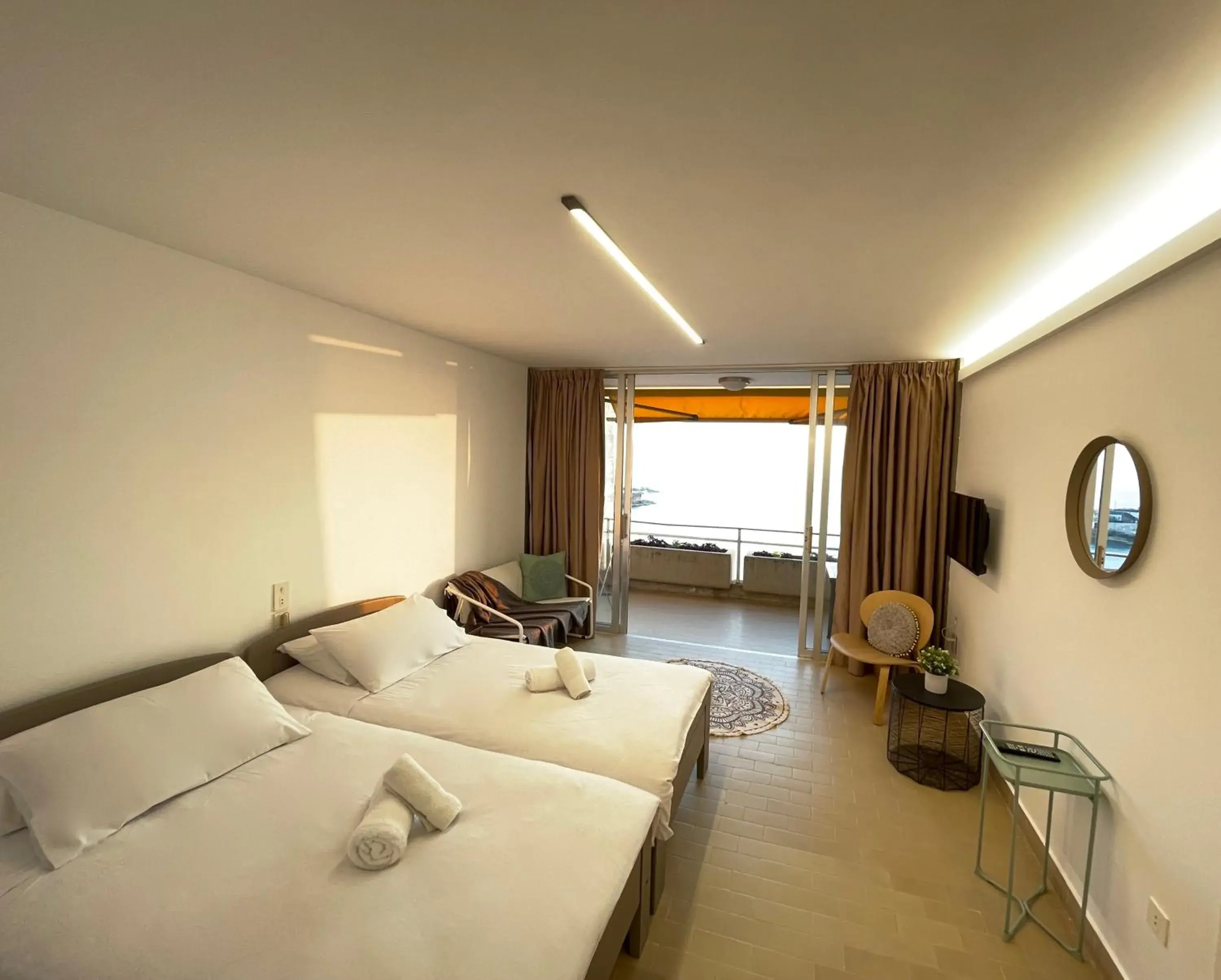 Family Room with Sea View in St Paul Resort Family Room with Sea View in St Paul Resort