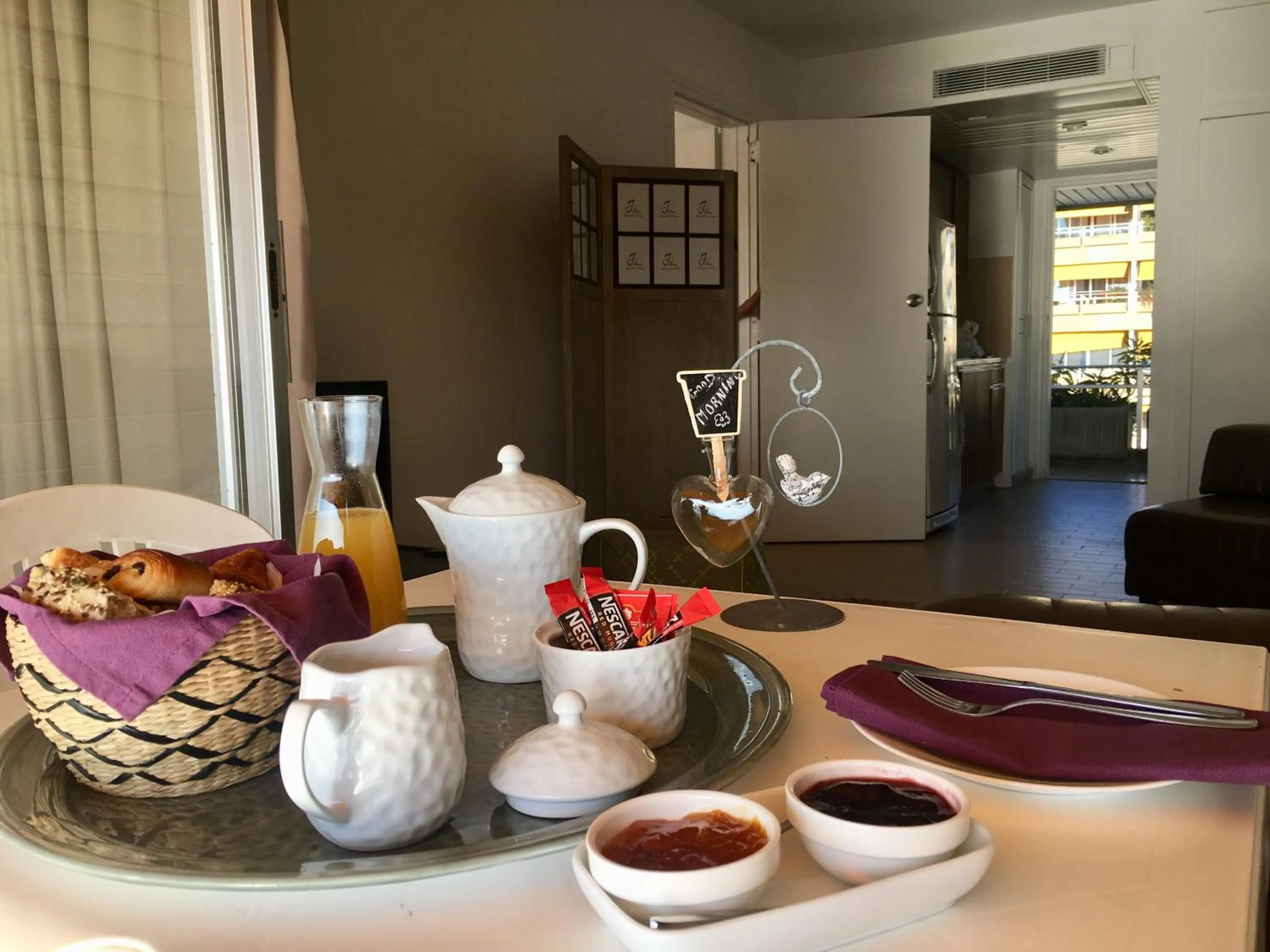 Breakfast in St Paul Resort